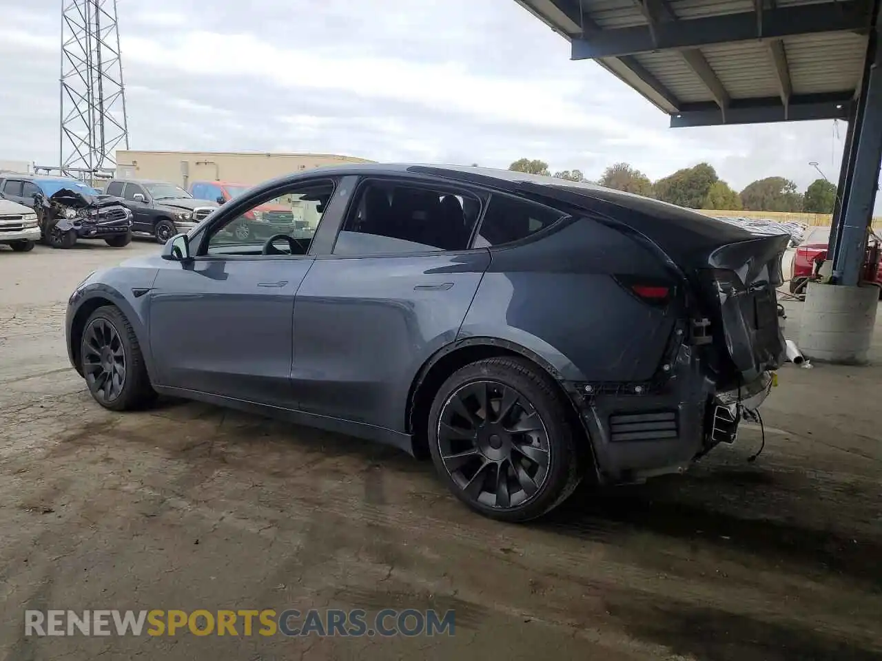 2 Photograph of a damaged car 7SAYGAEE5NF520554 TESLA MODEL Y 2022
