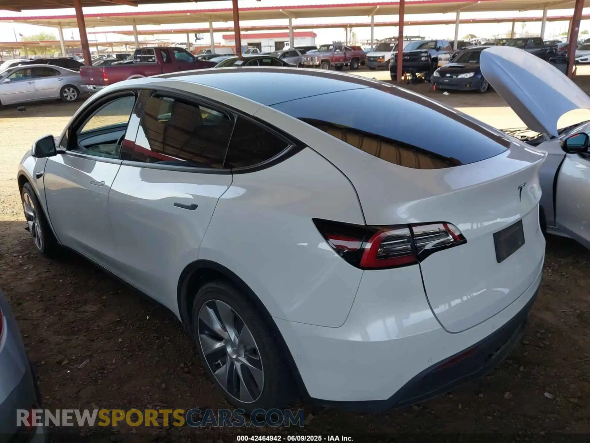 3 Фотография поврежденного автомобиля 7SAYGAEE6NF393068 TESLA MODEL Y 2022