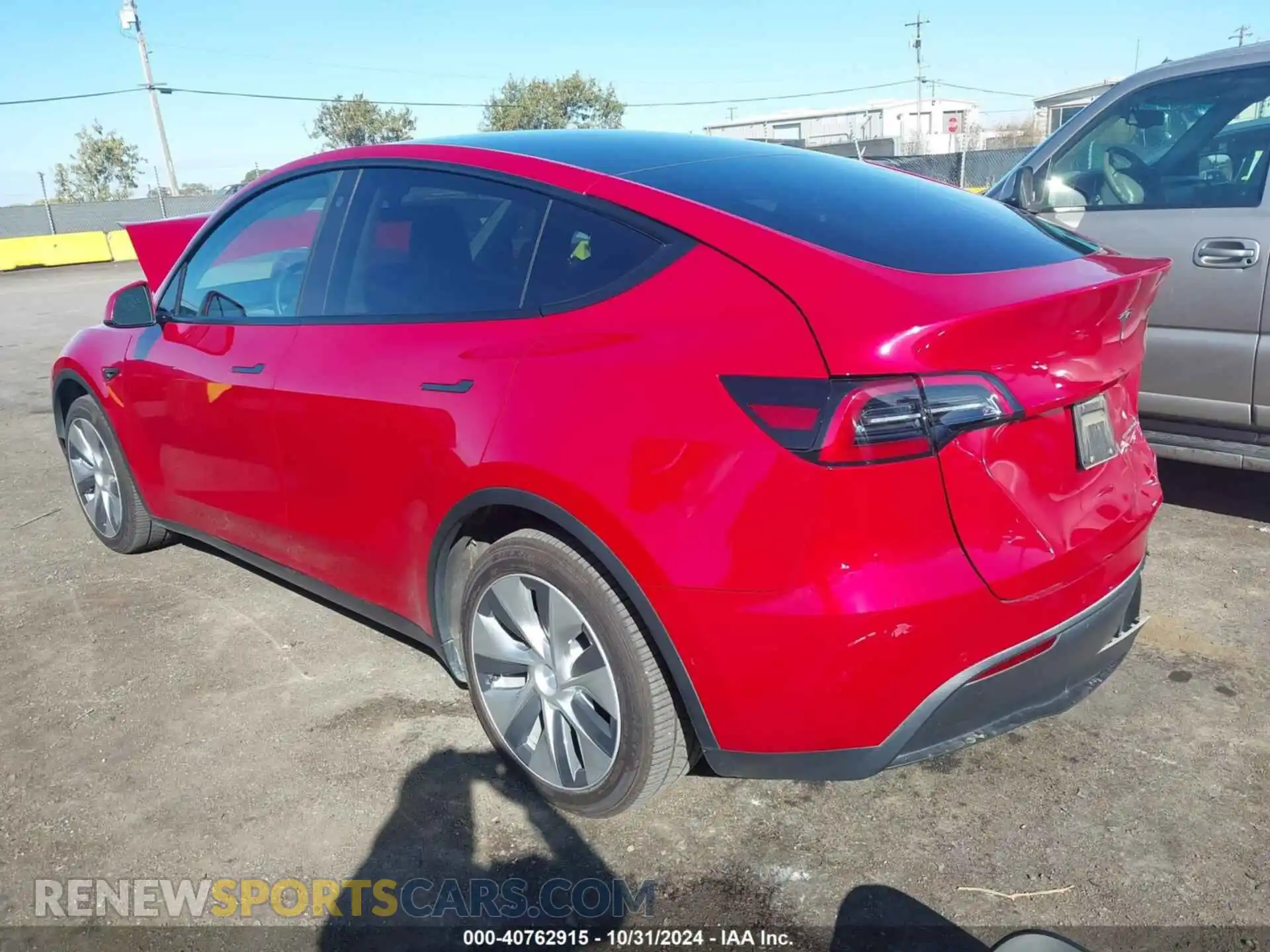 3 Photograph of a damaged car 7SAYGAEE6NF561517 TESLA MODEL Y 2022