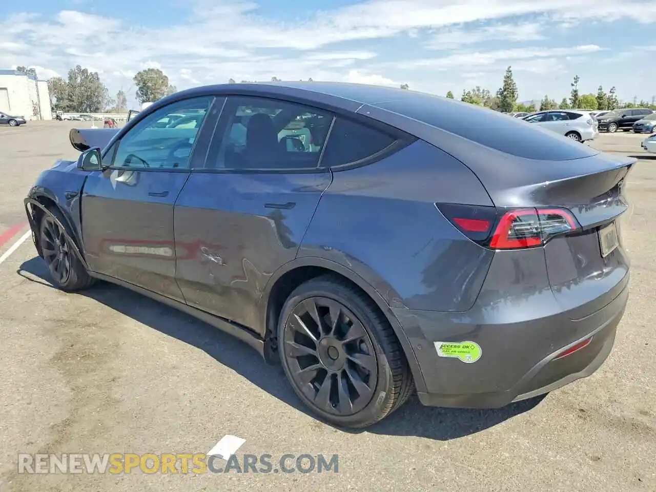 2 Photograph of a damaged car 7SAYGAEE6NF574137 TESLA MODEL Y 2022