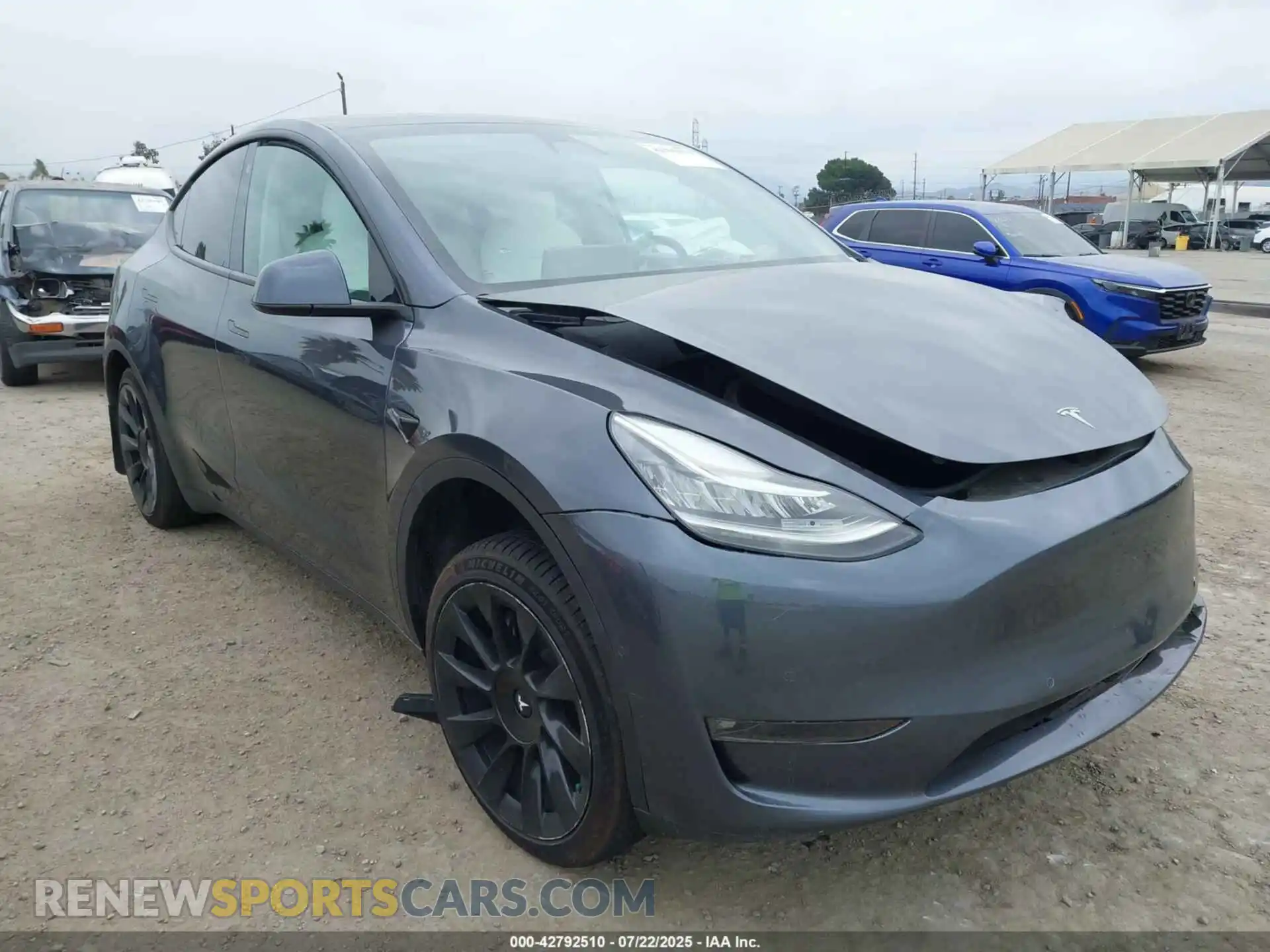 1 Photograph of a damaged car 7SAYGAEE7NF406491 TESLA MODEL Y 2022