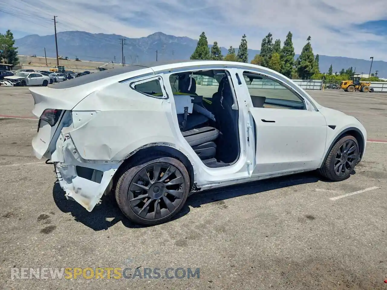 3 Photograph of a damaged car 7SAYGAEE7NF429723 TESLA MODEL Y 2022