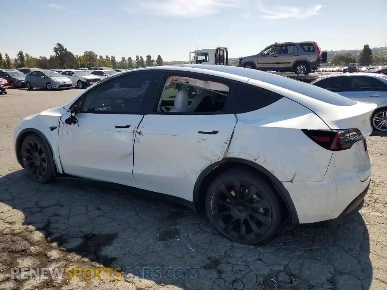 2 Photograph of a damaged car 7SAYGAEE7NF429785 TESLA MODEL Y 2022