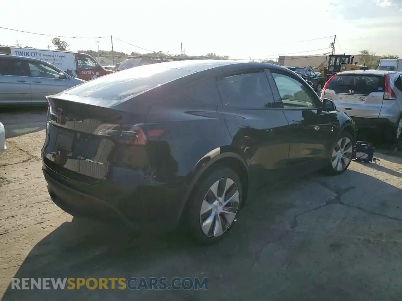 3 Photograph of a damaged car 7SAYGAEE7NF576382 TESLA MODEL Y 2022