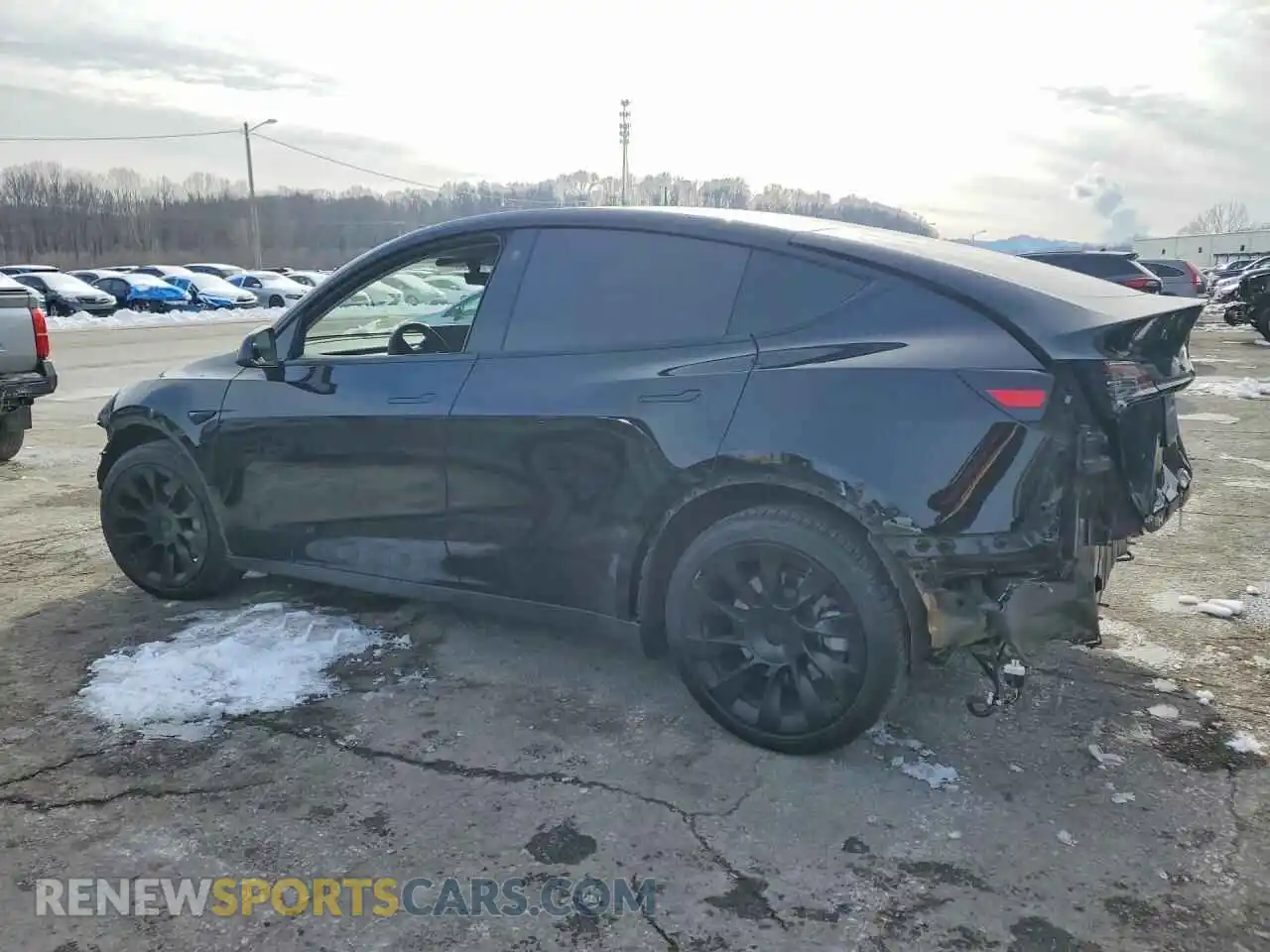 2 Photograph of a damaged car 7SAYGAEE8NF379978 TESLA MODEL Y 2022