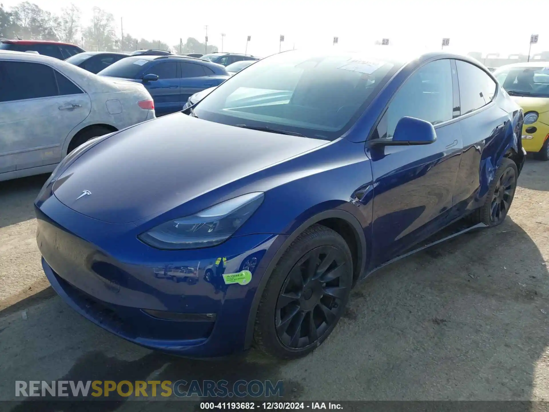 2 Photograph of a damaged car 7SAYGAEE8NF547022 TESLA MODEL Y 2022