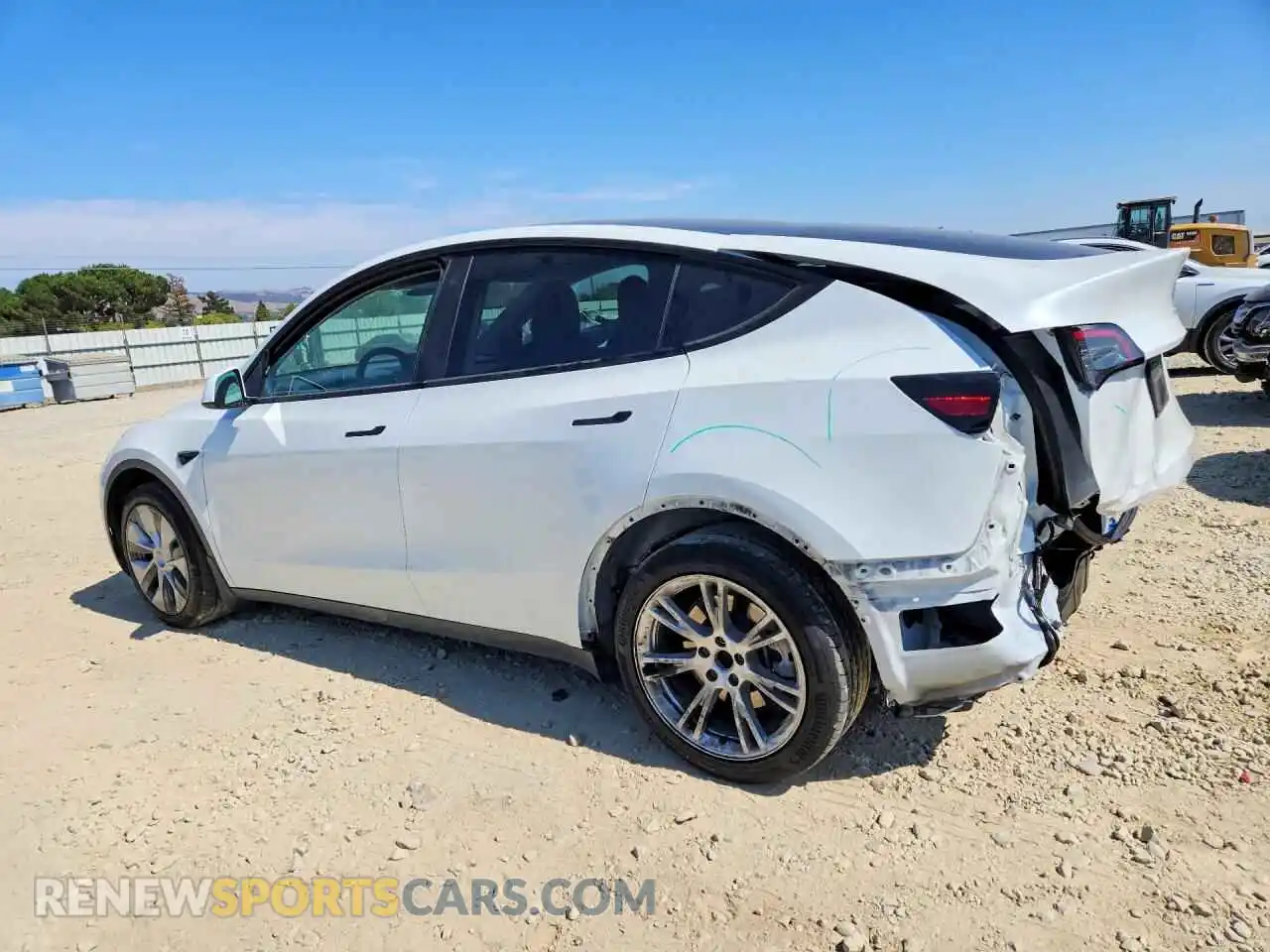 2 fotografías del automóvil dañado 7SAYGAEE8NF561163 TESLA MODEL Y 2022