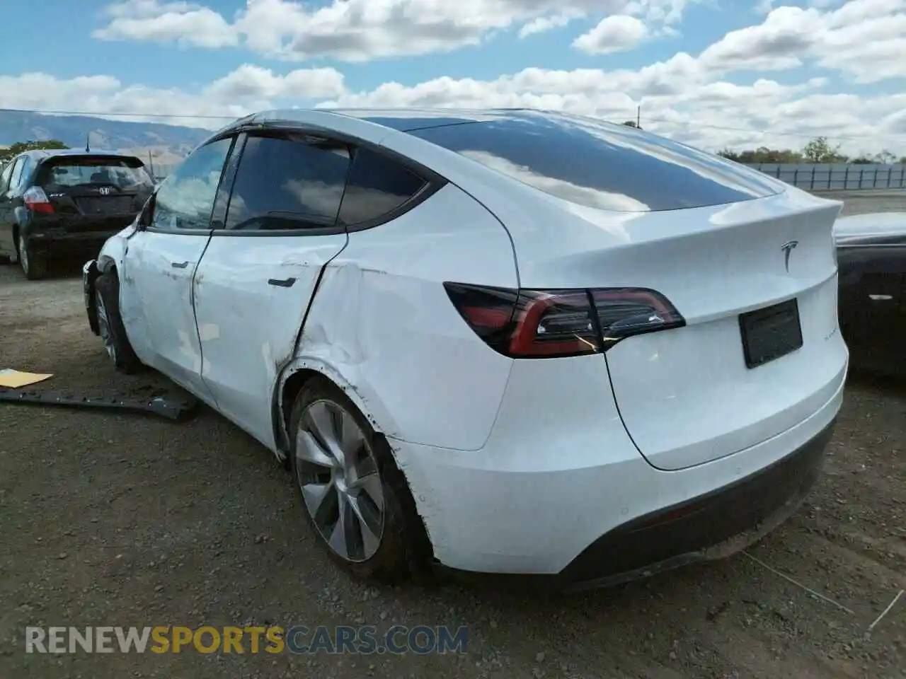 3 Photograph of a damaged car 7SAYGAEE9NF349694 TESLA MODEL Y 2022
