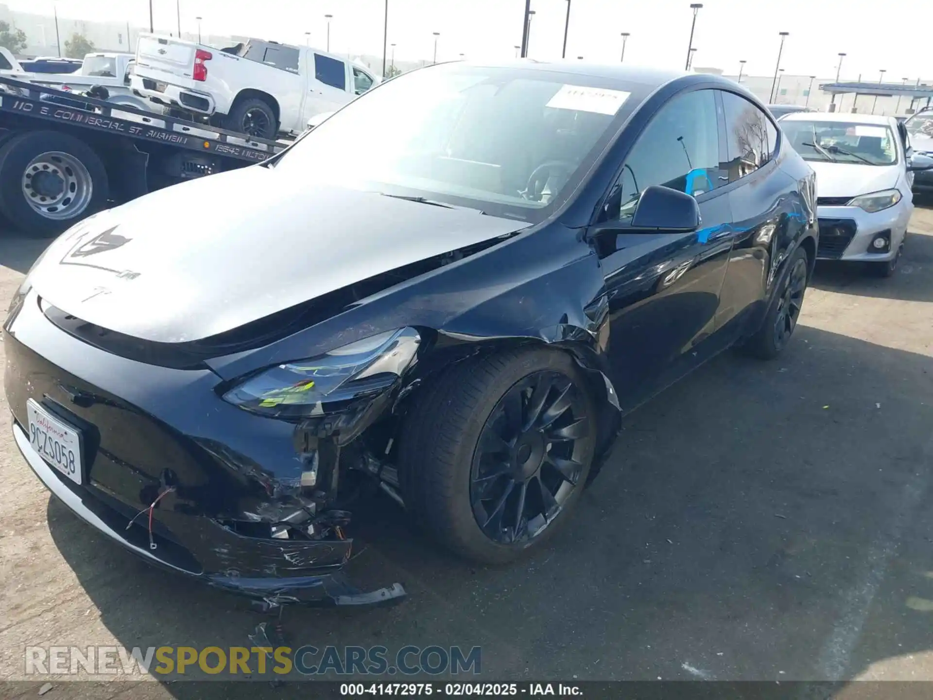2 fotografías del automóvil dañado 7SAYGAEE9NF541939 TESLA MODEL Y 2022