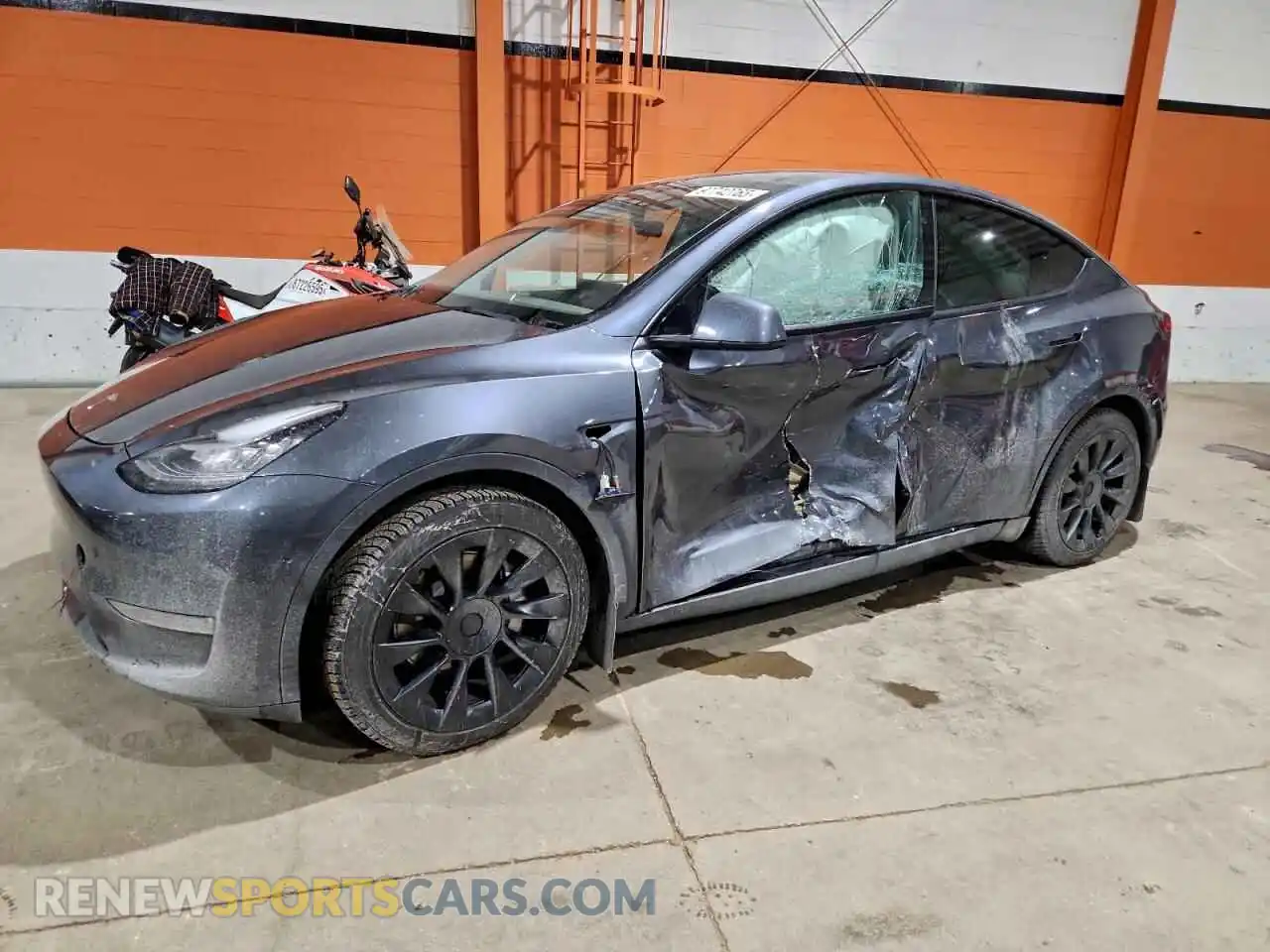 1 Photograph of a damaged car 7SAYGAEEXNF336825 TESLA MODEL Y 2022