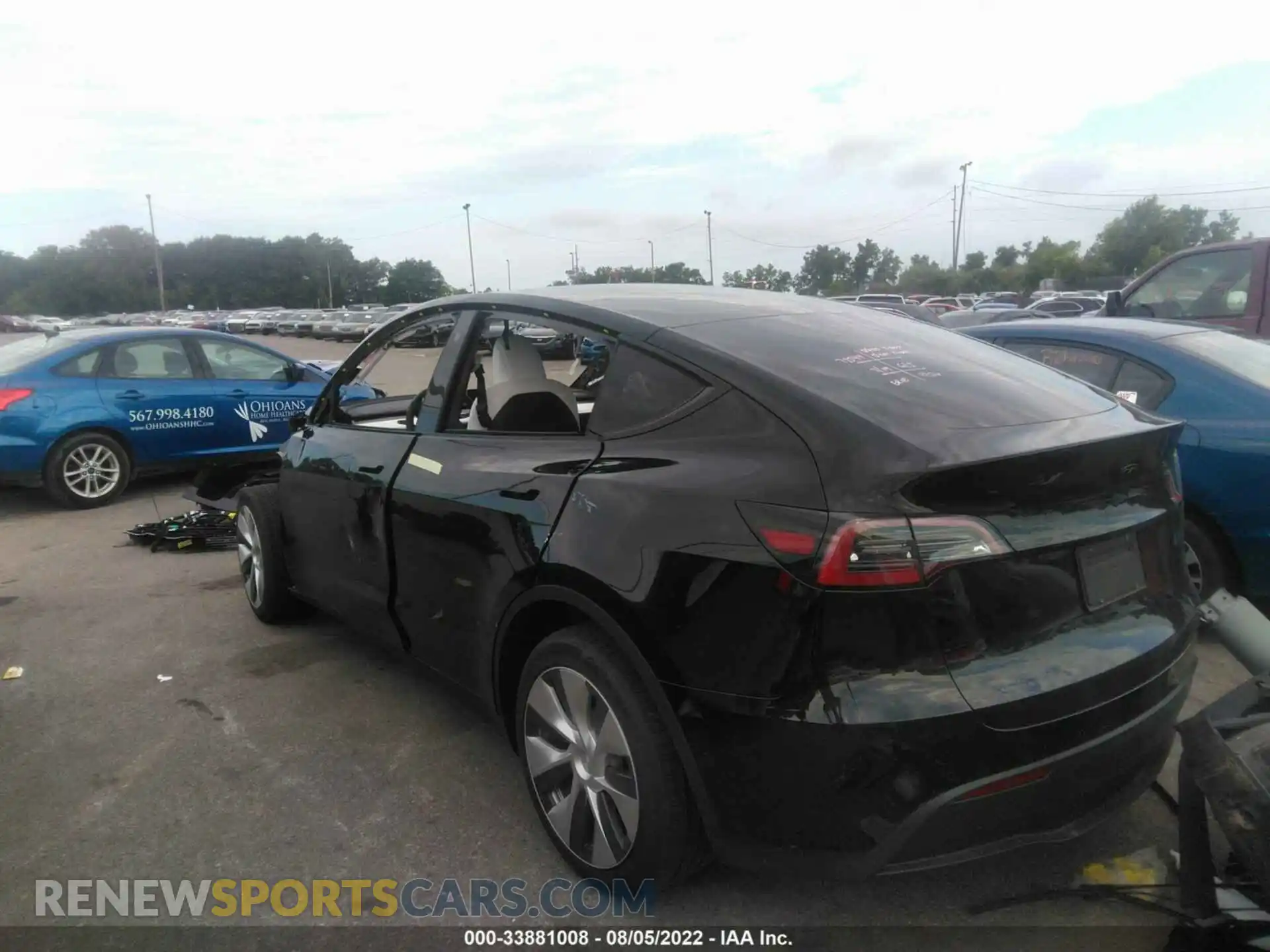 3 Photograph of a damaged car 7SAYGAEEXNF416819 TESLA MODEL Y 2022