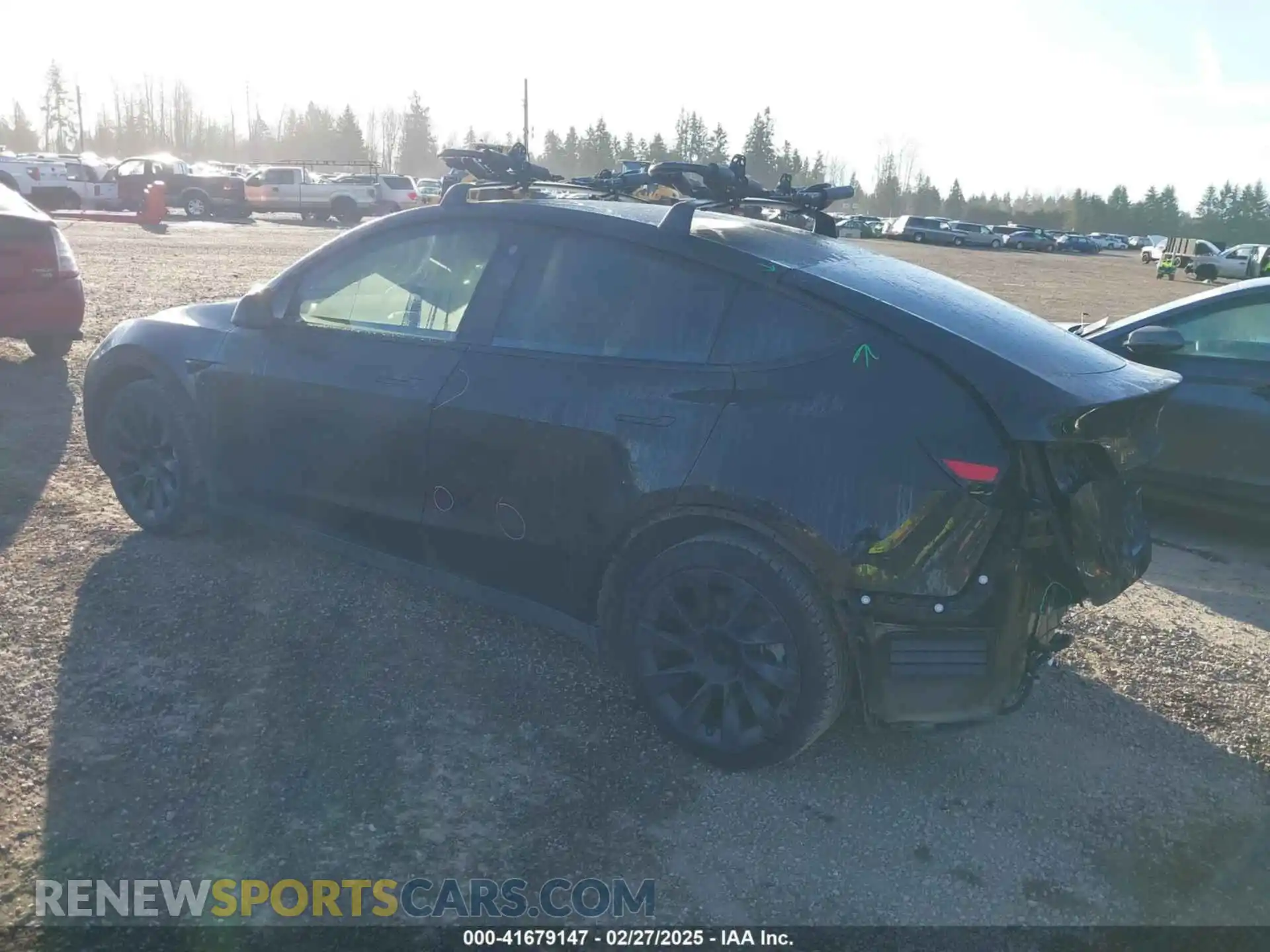 3 fotografías del automóvil dañado 7SAYGAEEXNF426654 TESLA MODEL Y 2022