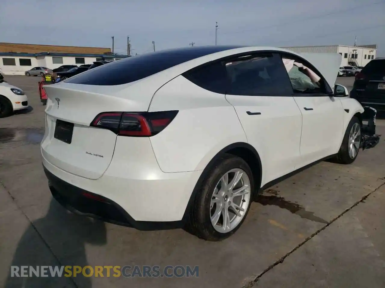 3 Photograph of a damaged car 7SAYGAEEXNF519092 TESLA MODEL Y 2022