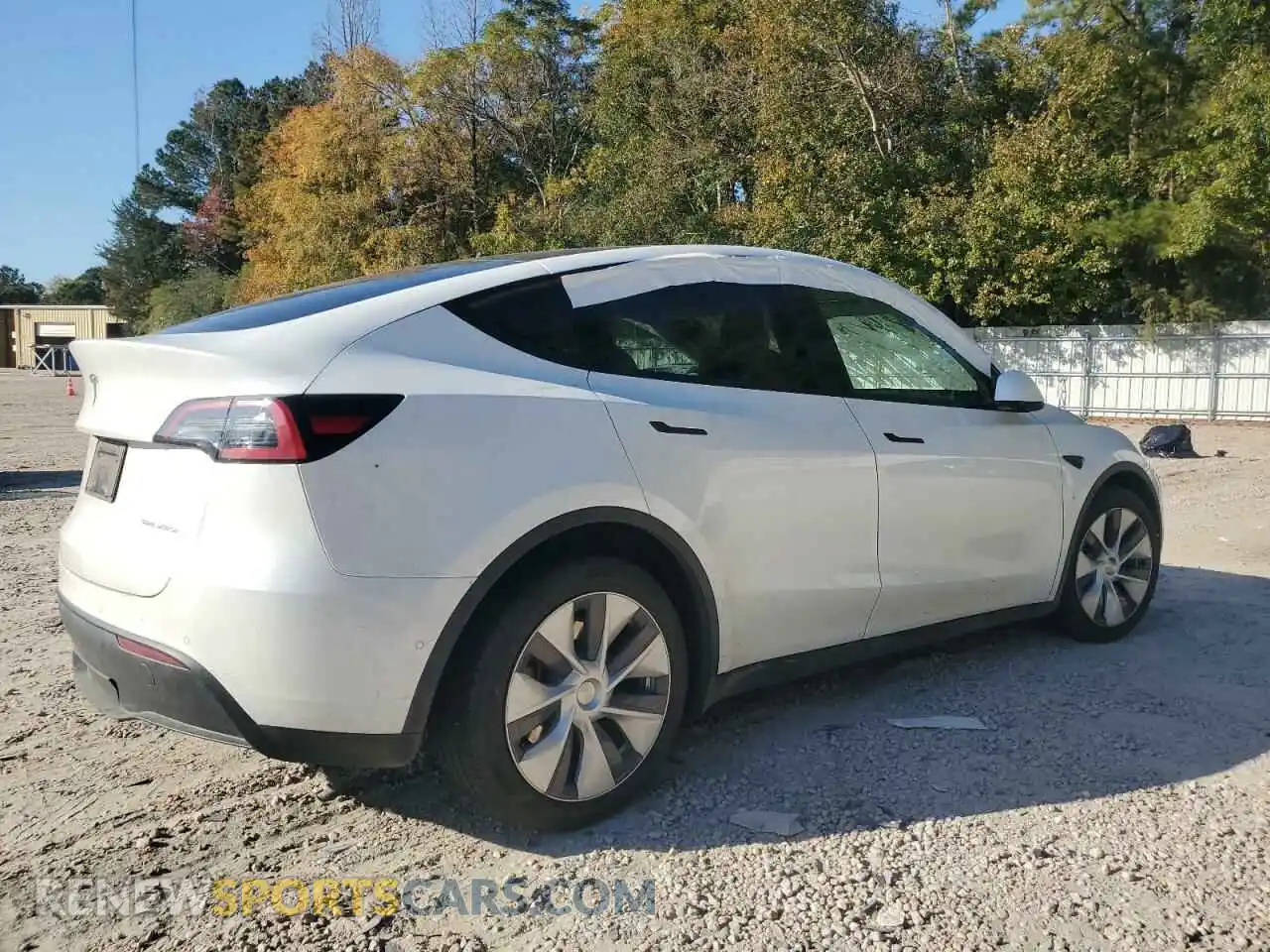 3 fotografías del automóvil dañado 7SAYGAEEXNF546955 TESLA MODEL Y 2022