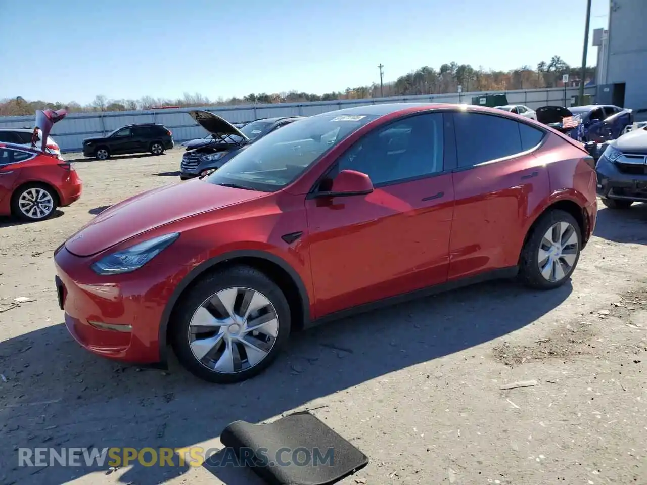 1 Photograph of a damaged car 7SAYGDEE0NA012619 TESLA MODEL Y 2022