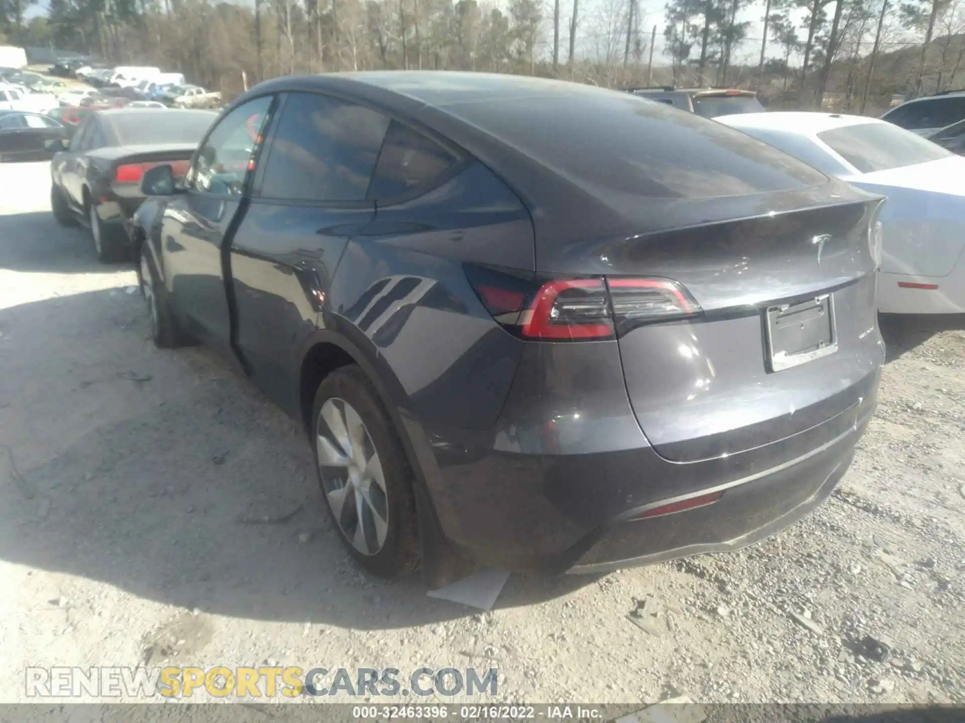 3 Photograph of a damaged car 7SAYGDEE0NF307514 TESLA MODEL Y 2022