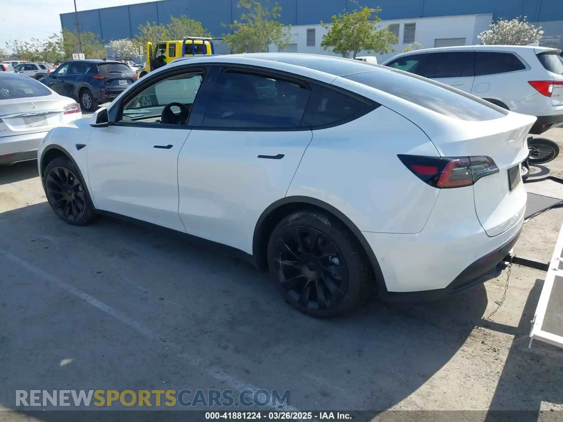 3 fotografías del automóvil dañado 7SAYGDEE0NF340822 TESLA MODEL Y 2022