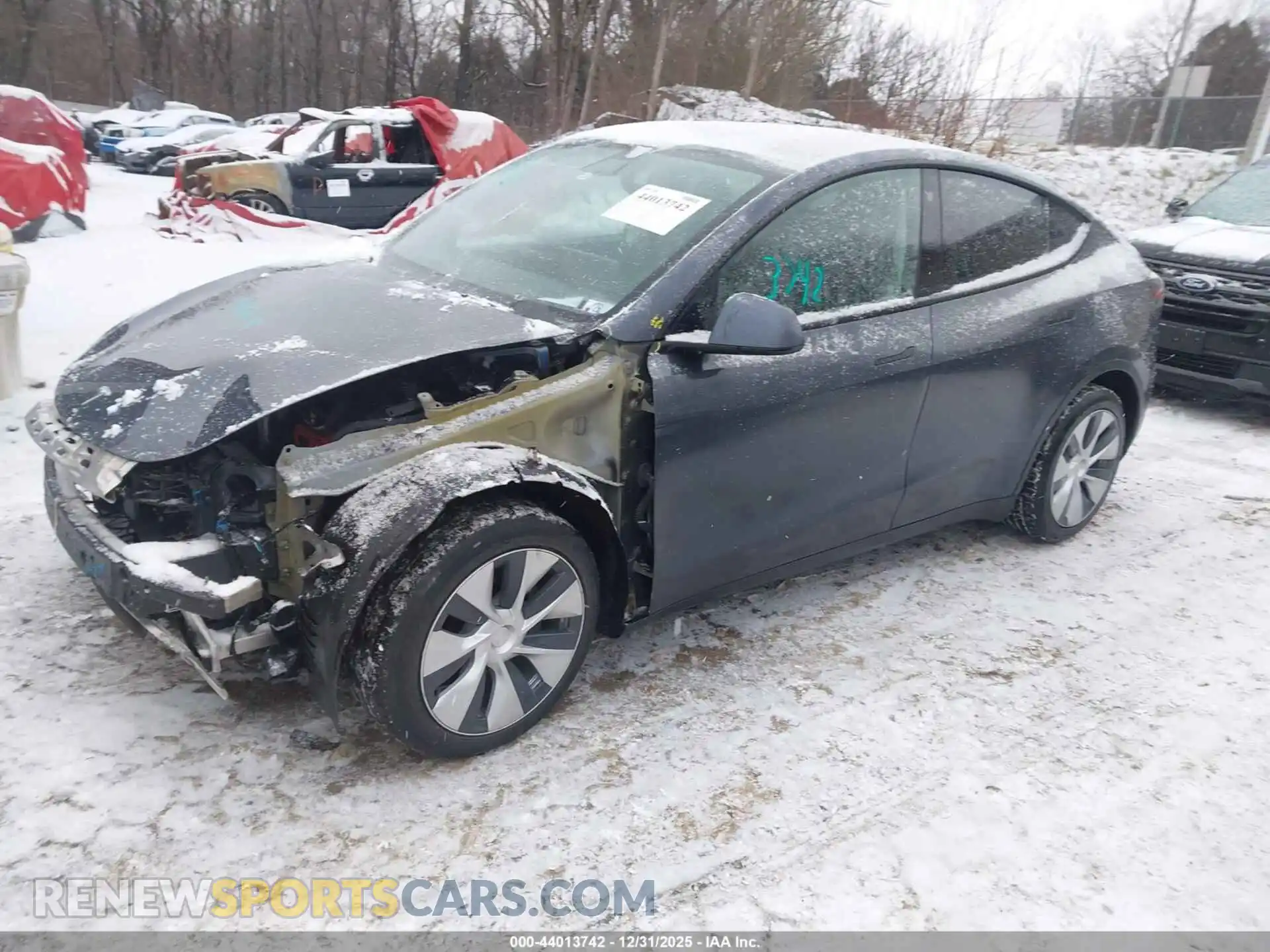 2 fotografías del automóvil dañado 7SAYGDEE0NF382309 TESLA MODEL Y 2022
