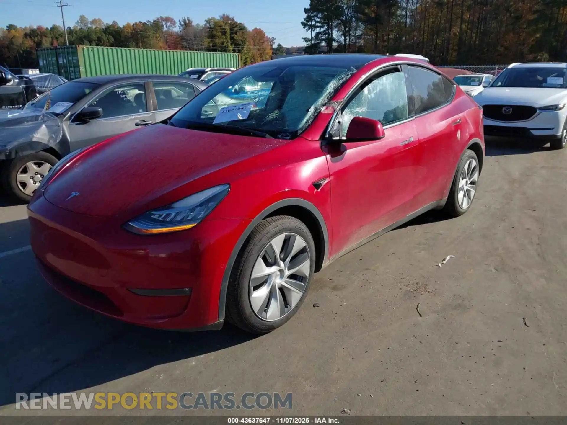 2 Photograph of a damaged car 7SAYGDEE0NF391625 TESLA MODEL Y 2022