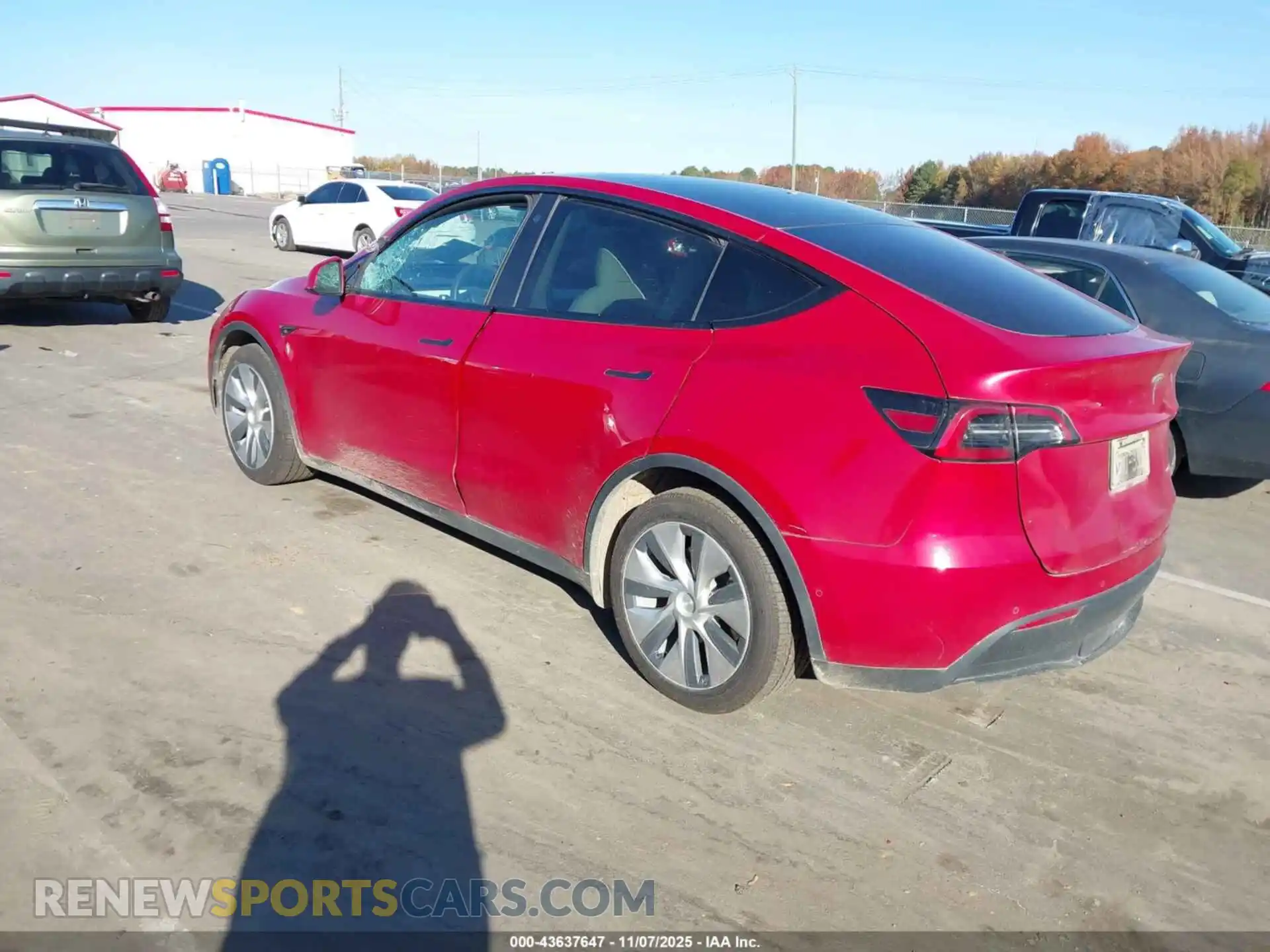 3 Photograph of a damaged car 7SAYGDEE0NF391625 TESLA MODEL Y 2022