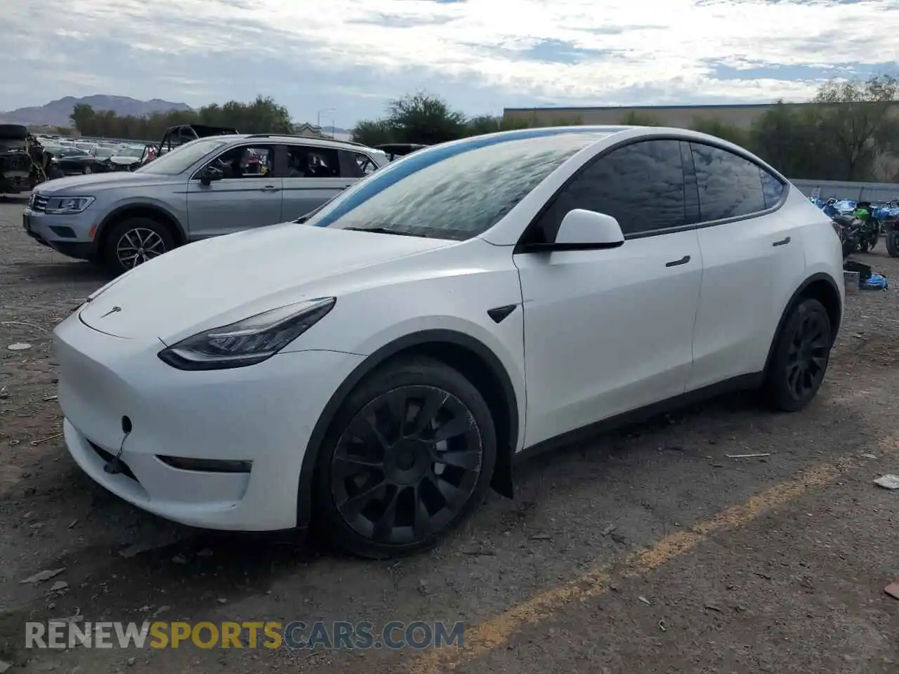 1 Photograph of a damaged car 7SAYGDEE0NF444002 TESLA MODEL Y 2022
