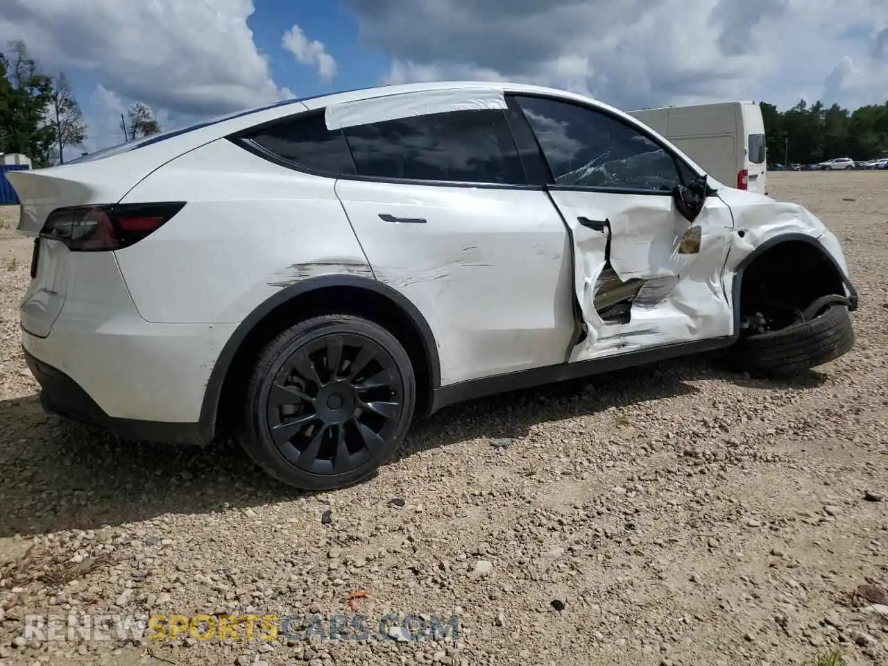 3 Photograph of a damaged car 7SAYGDEE0NF447238 TESLA MODEL Y 2022