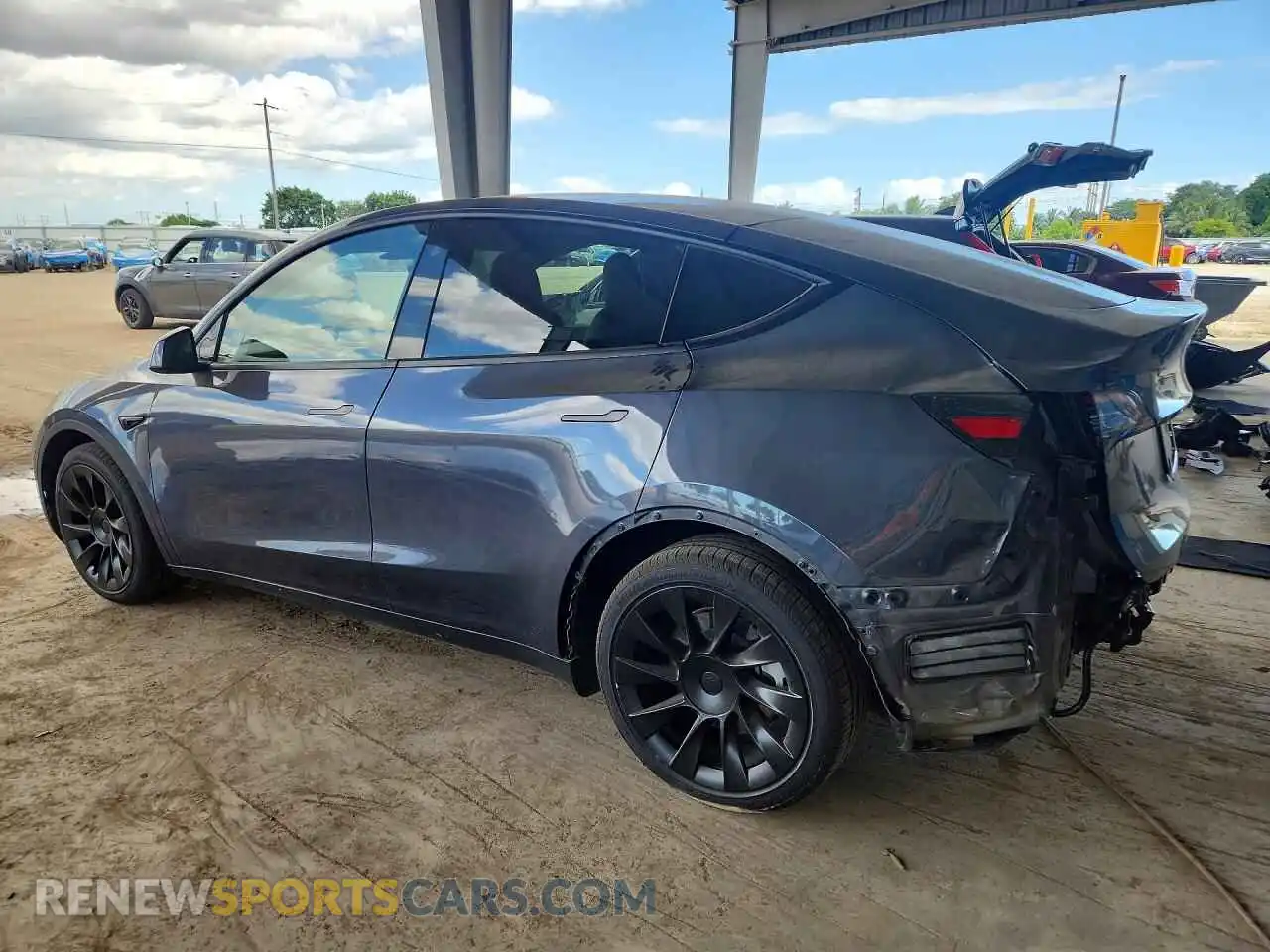 2 fotografías del automóvil dañado 7SAYGDEE0NF455128 TESLA MODEL Y 2022