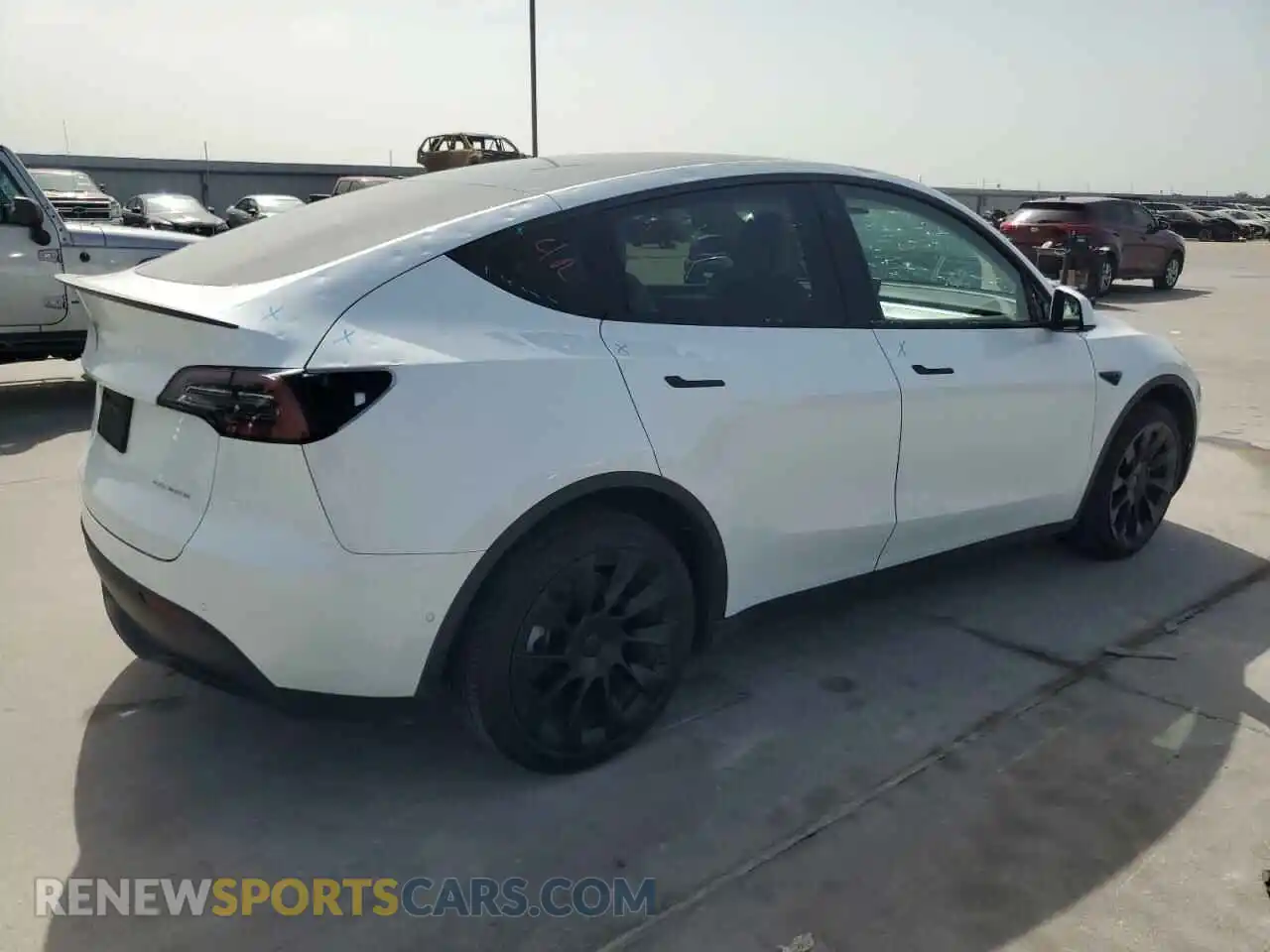 3 Photograph of a damaged car 7SAYGDEE0NF523105 TESLA MODEL Y 2022