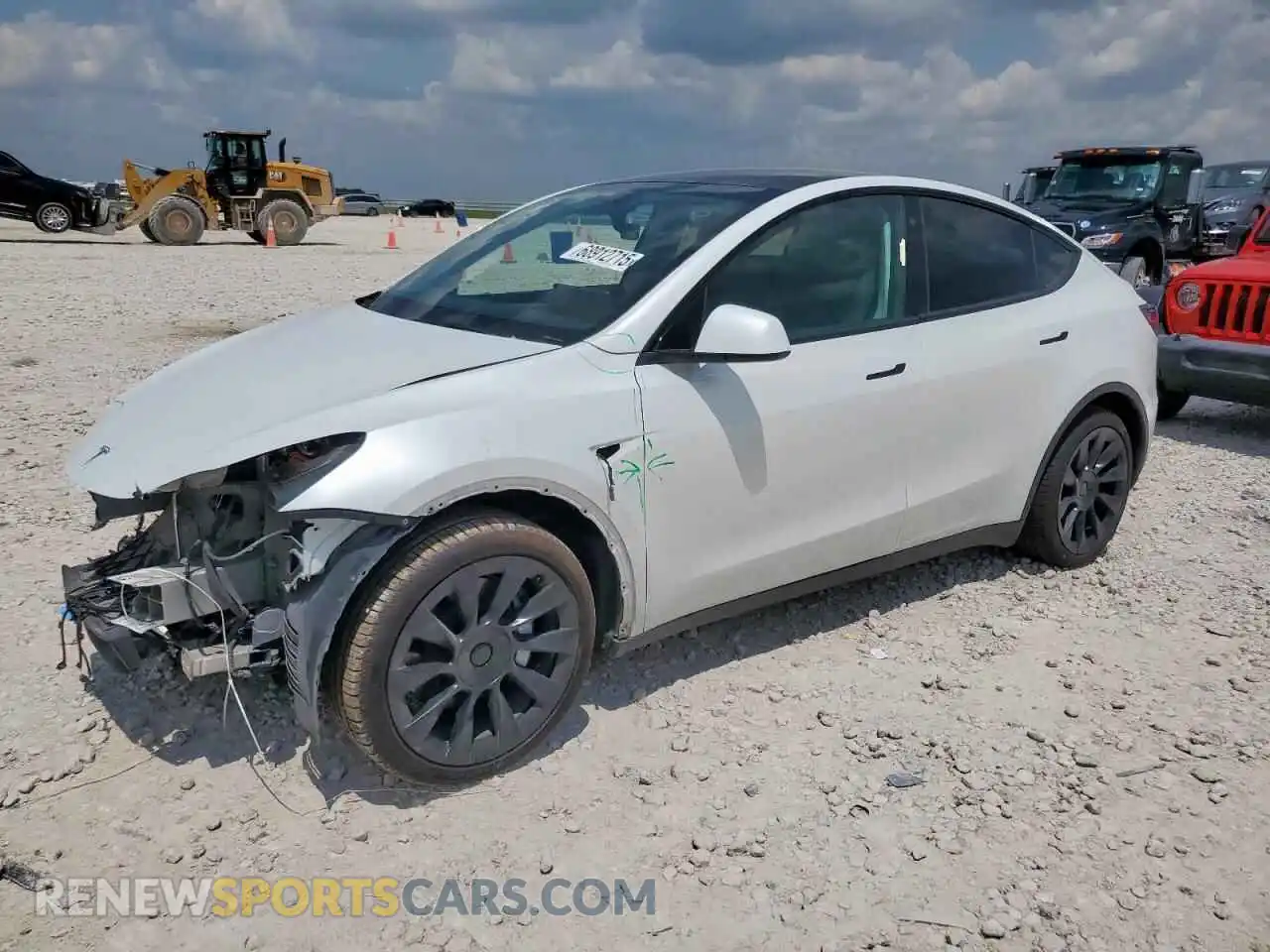 1 Photograph of a damaged car 7SAYGDEE1NA010877 TESLA MODEL Y 2022