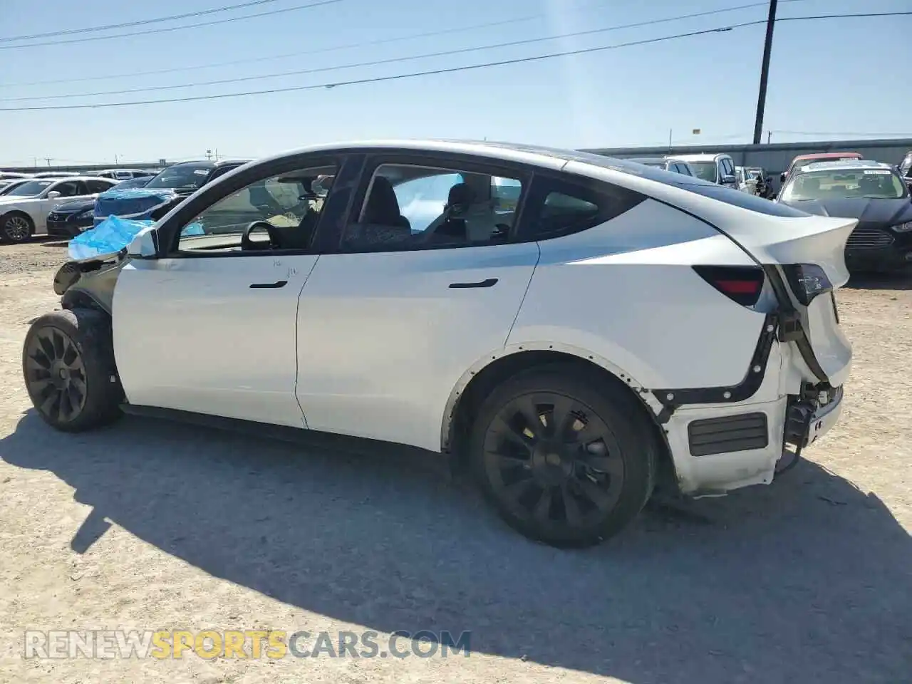 2 Photograph of a damaged car 7SAYGDEE1NA011141 TESLA MODEL Y 2022