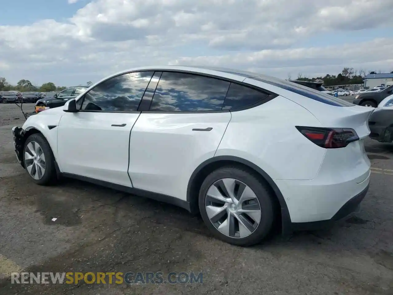 2 Photograph of a damaged car 7SAYGDEE1NF319221 TESLA MODEL Y 2022