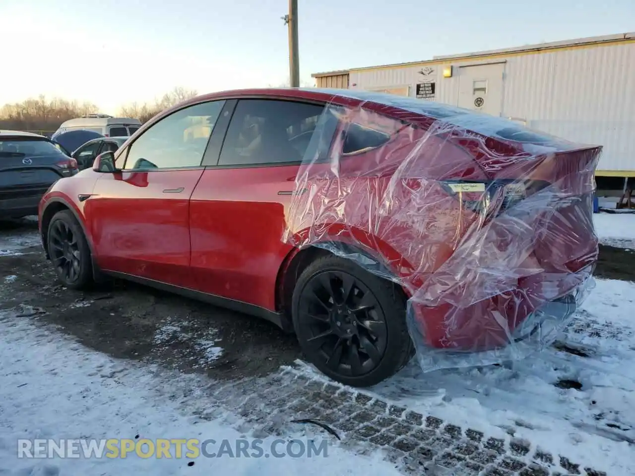 2 Photograph of a damaged car 7SAYGDEE1NF336522 TESLA MODEL Y 2022