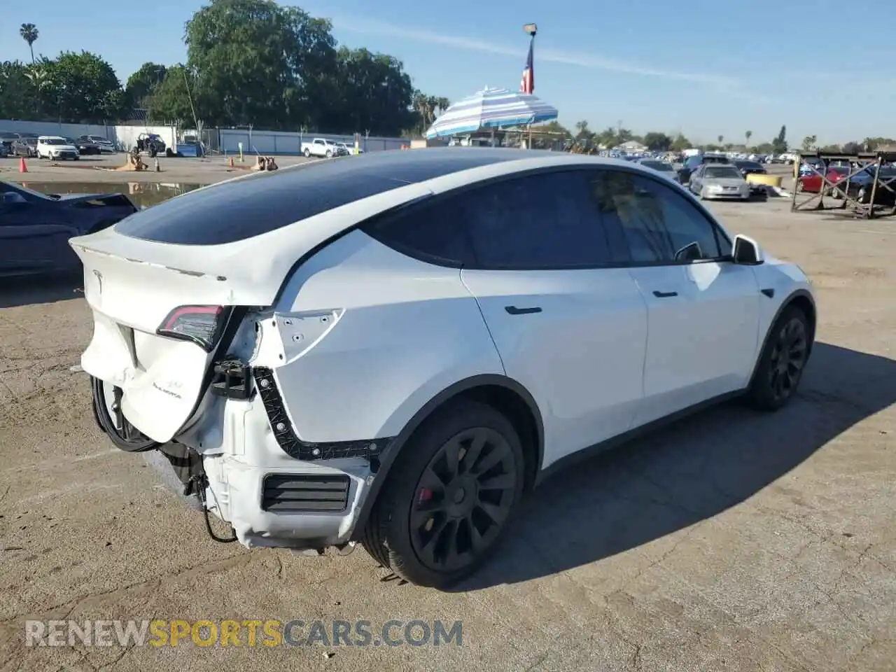 3 Photograph of a damaged car 7SAYGDEE1NF339663 TESLA MODEL Y 2022