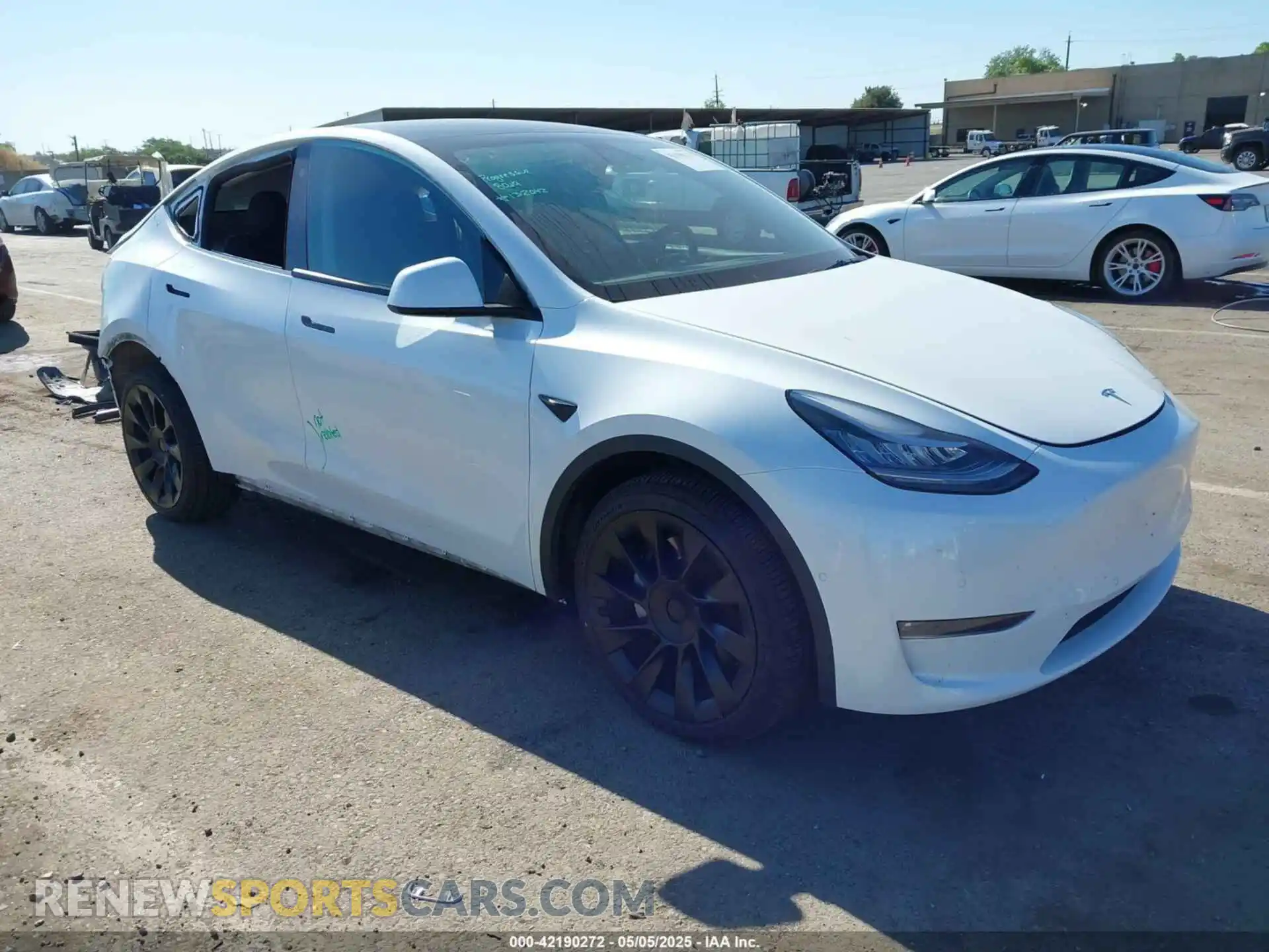 1 Photograph of a damaged car 7SAYGDEE1NF364241 TESLA MODEL Y 2022