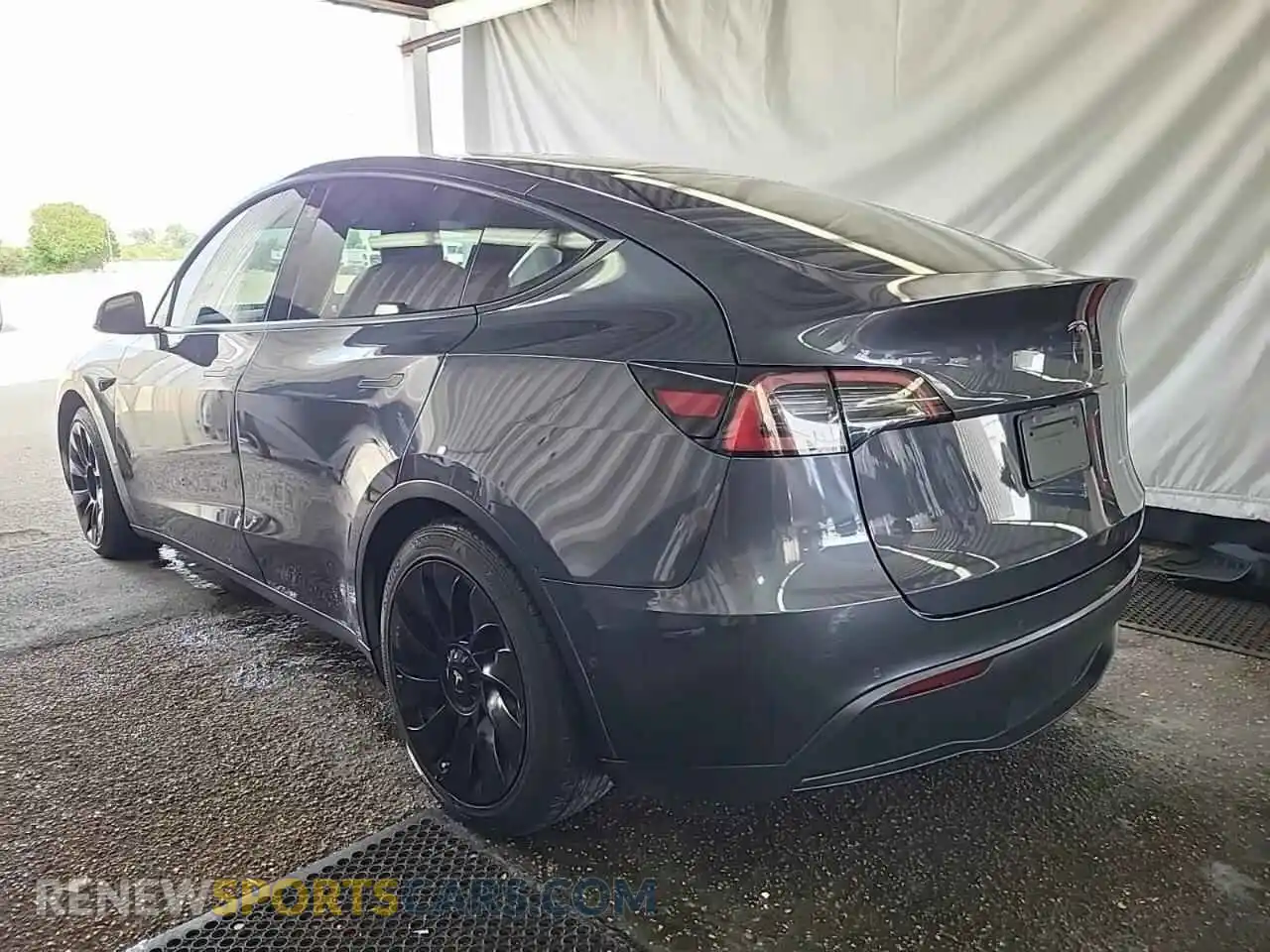 3 Photograph of a damaged car 7SAYGDEE1NF387017 TESLA MODEL Y 2022
