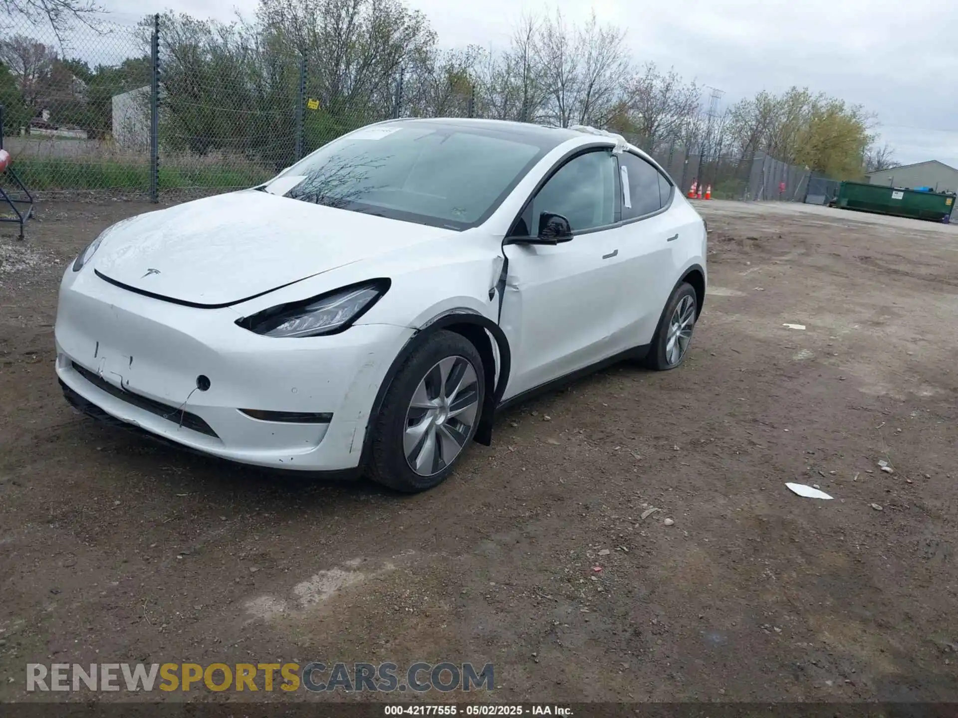2 Photograph of a damaged car 7SAYGDEE1NF421098 TESLA MODEL Y 2022