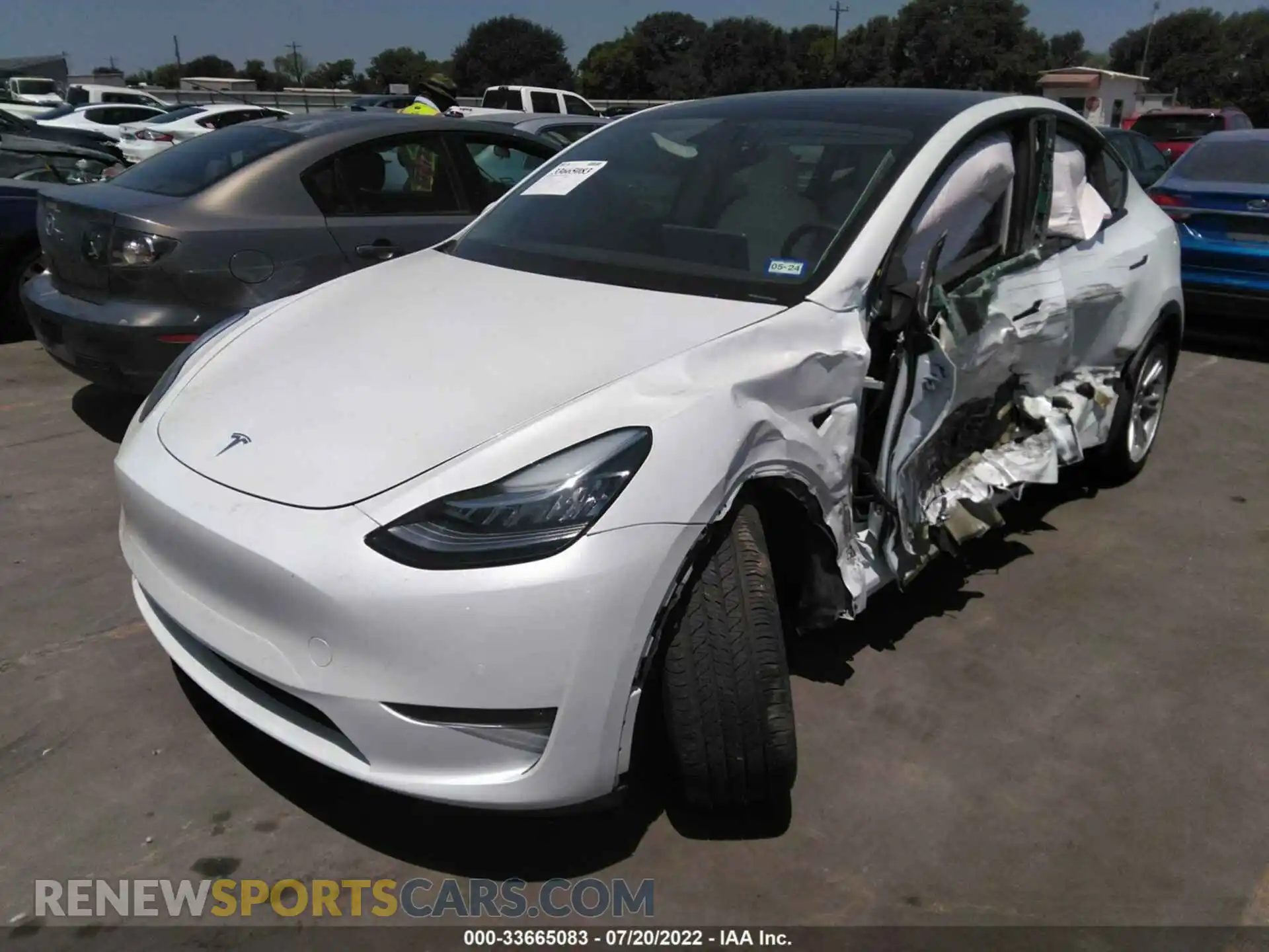 2 Photograph of a damaged car 7SAYGDEE1NF425989 TESLA MODEL Y 2022