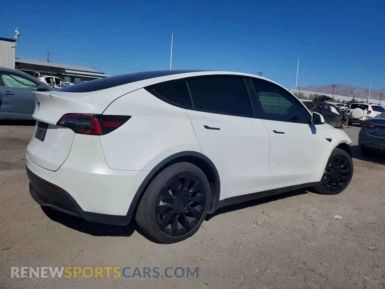 3 Photograph of a damaged car 7SAYGDEE1NF437737 TESLA MODEL Y 2022