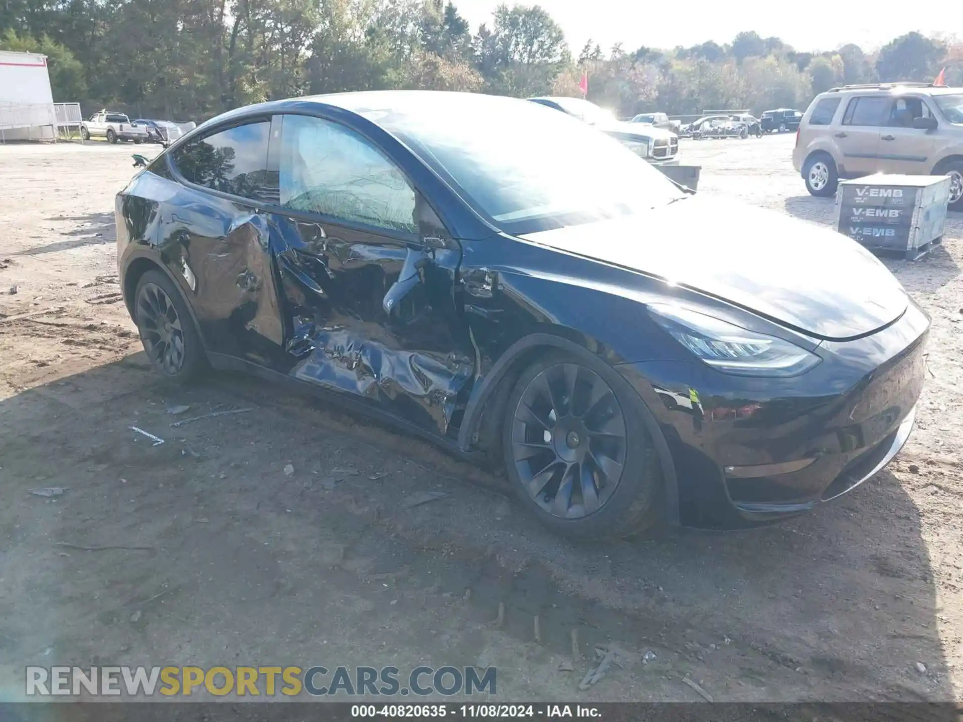 1 Photograph of a damaged car 7SAYGDEE1NF450861 TESLA MODEL Y 2022