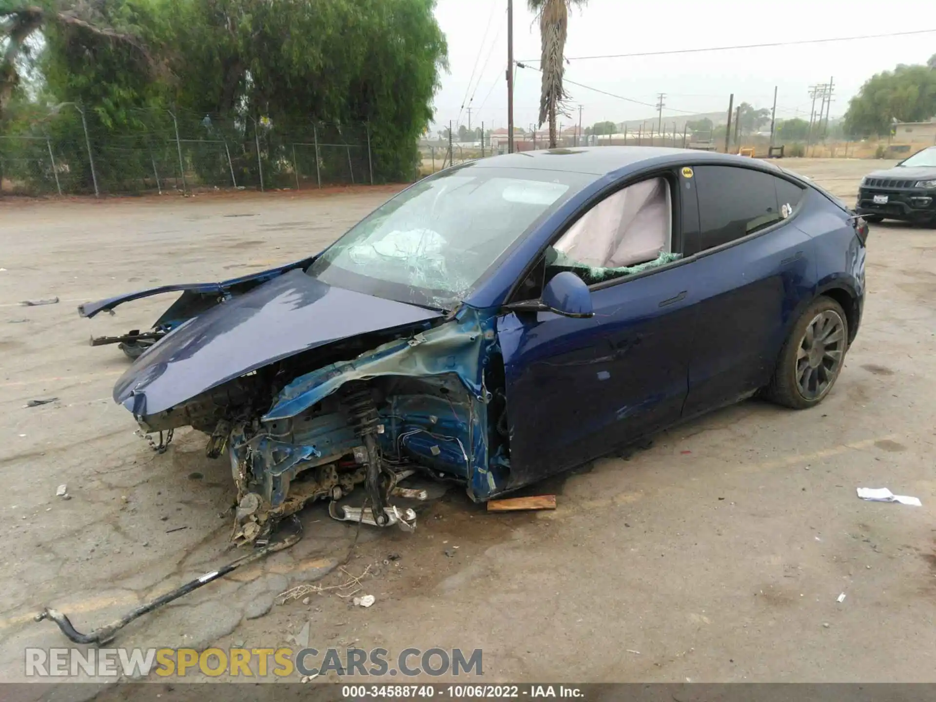2 Photograph of a damaged car 7SAYGDEE1NF451234 TESLA MODEL Y 2022