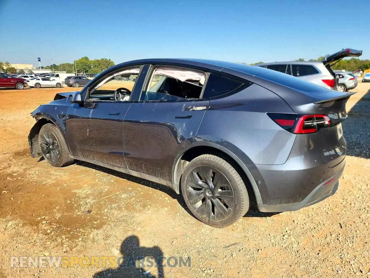 2 Photograph of a damaged car 7SAYGDEE1NF464369 TESLA MODEL Y 2022