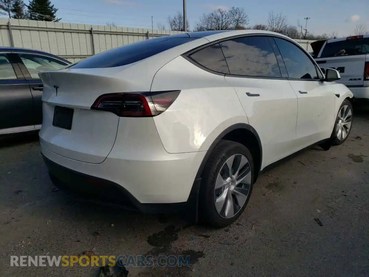 3 Photograph of a damaged car 7SAYGDEE2NF308941 TESLA MODEL Y 2022