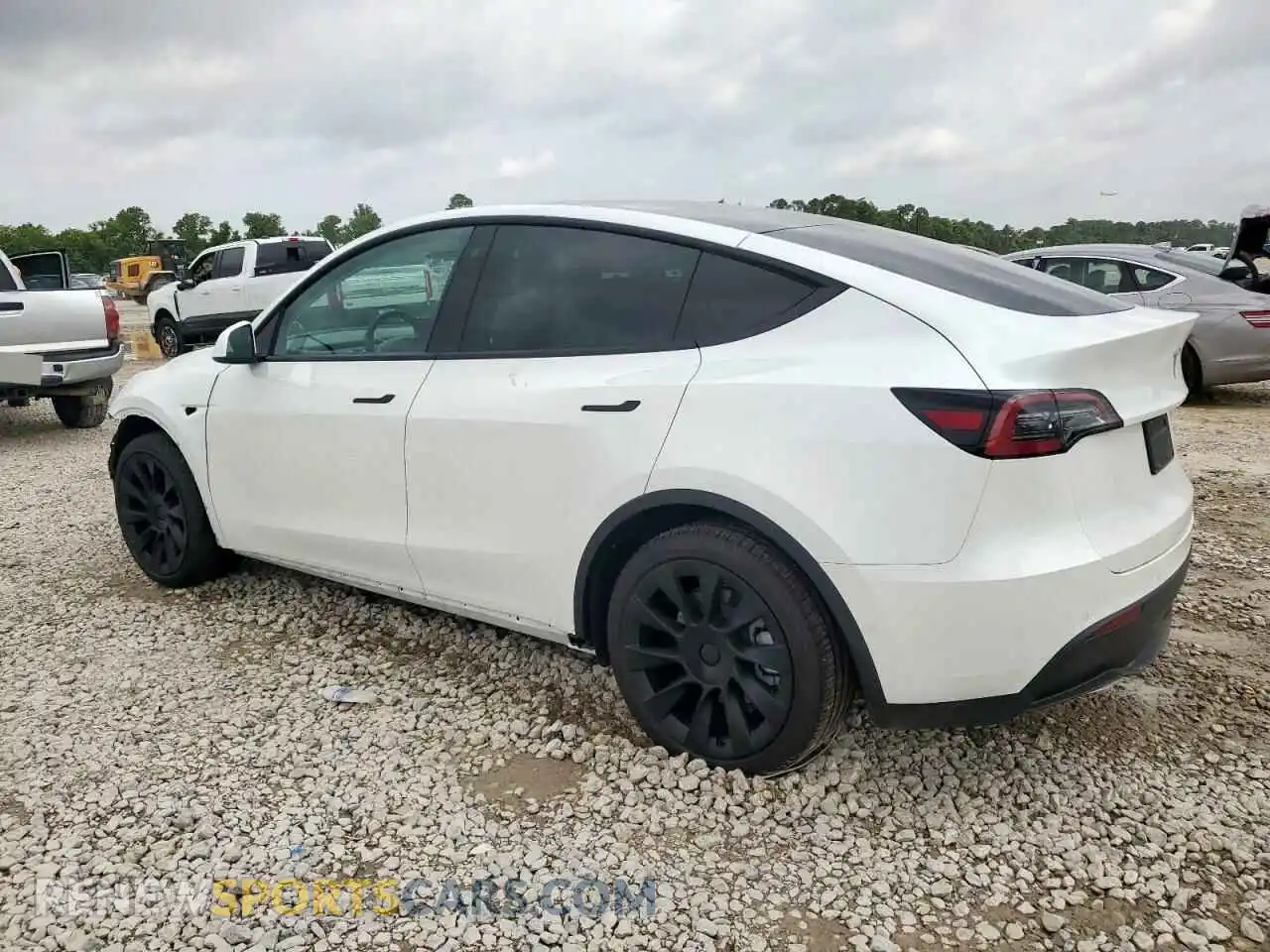 2 Photograph of a damaged car 7SAYGDEE2NF330311 TESLA MODEL Y 2022