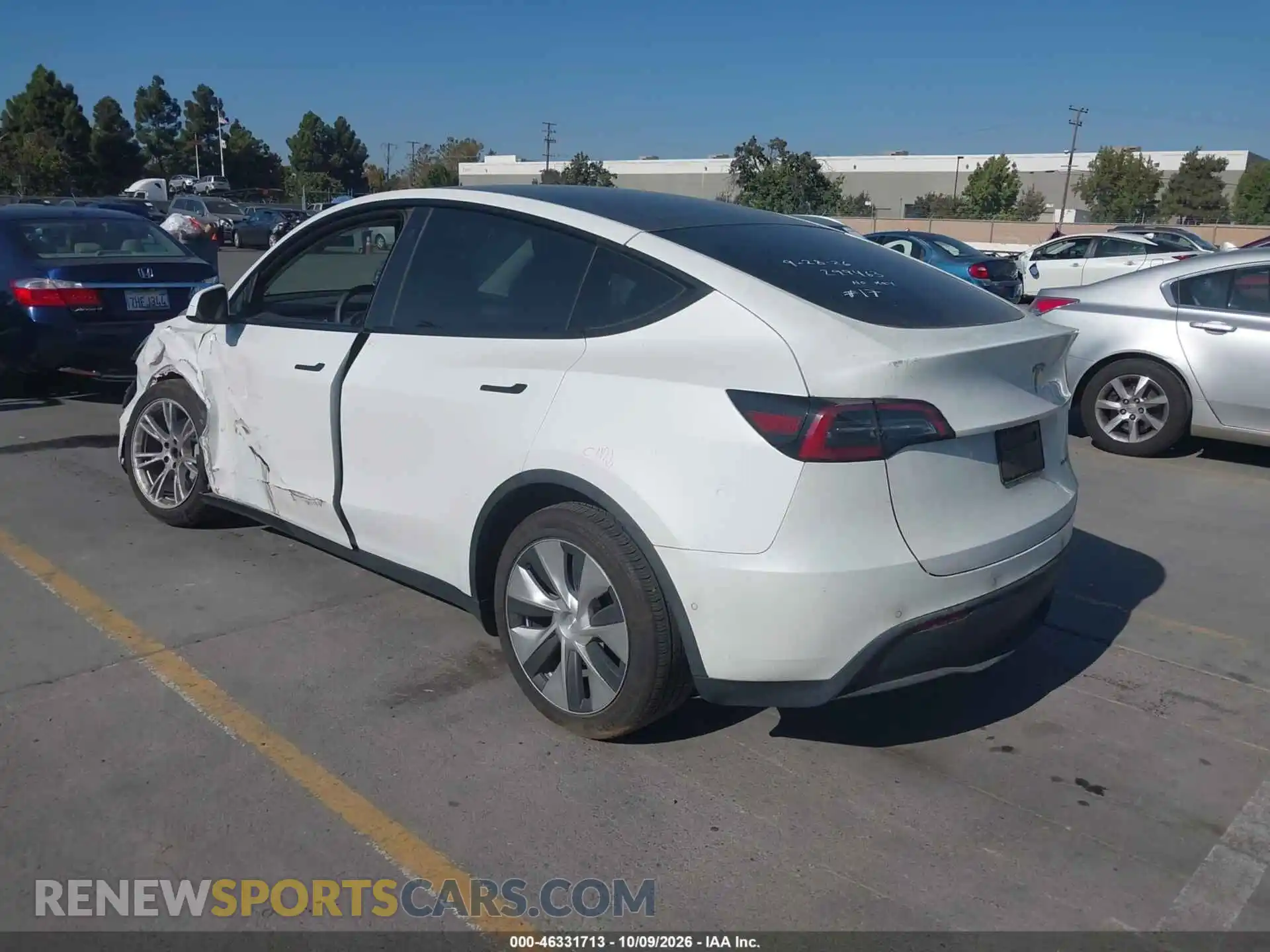 3 Photograph of a damaged car 7SAYGDEE2NF346301 TESLA MODEL Y 2022