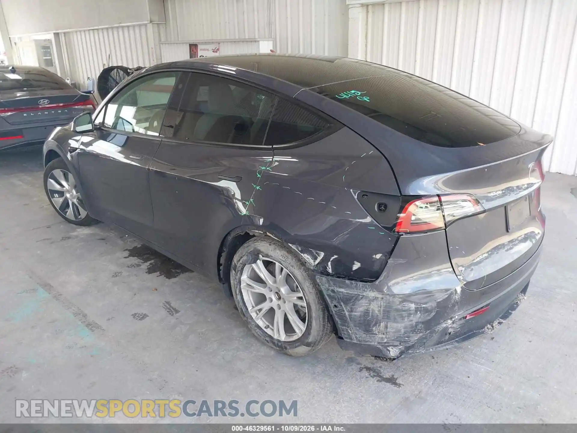3 Photograph of a damaged car 7SAYGDEE2NF353958 TESLA MODEL Y 2022