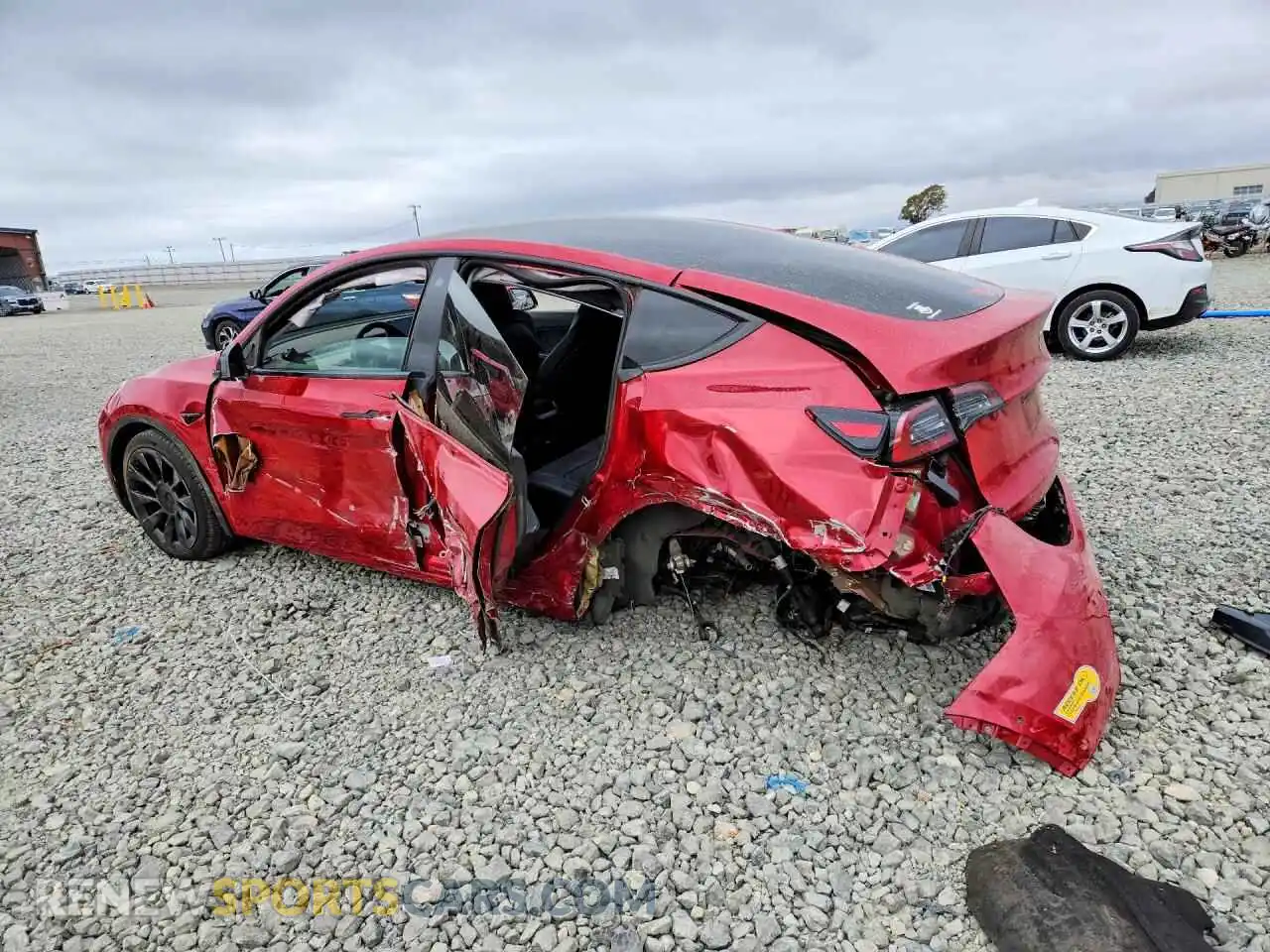2 Photograph of a damaged car 7SAYGDEE2NF371117 TESLA MODEL Y 2022