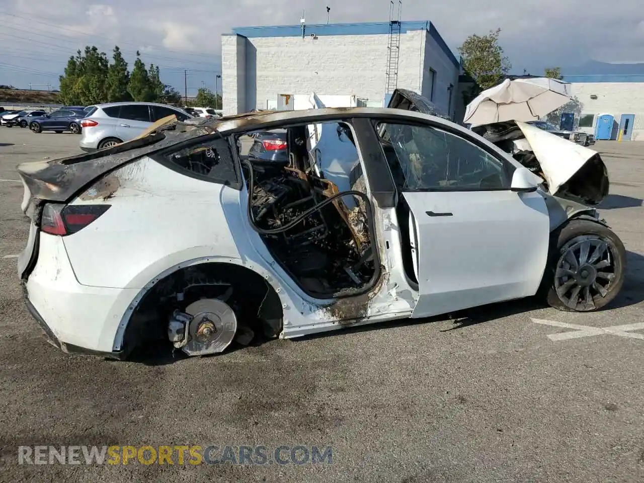 3 Photograph of a damaged car 7SAYGDEE2NF401264 TESLA MODEL Y 2022
