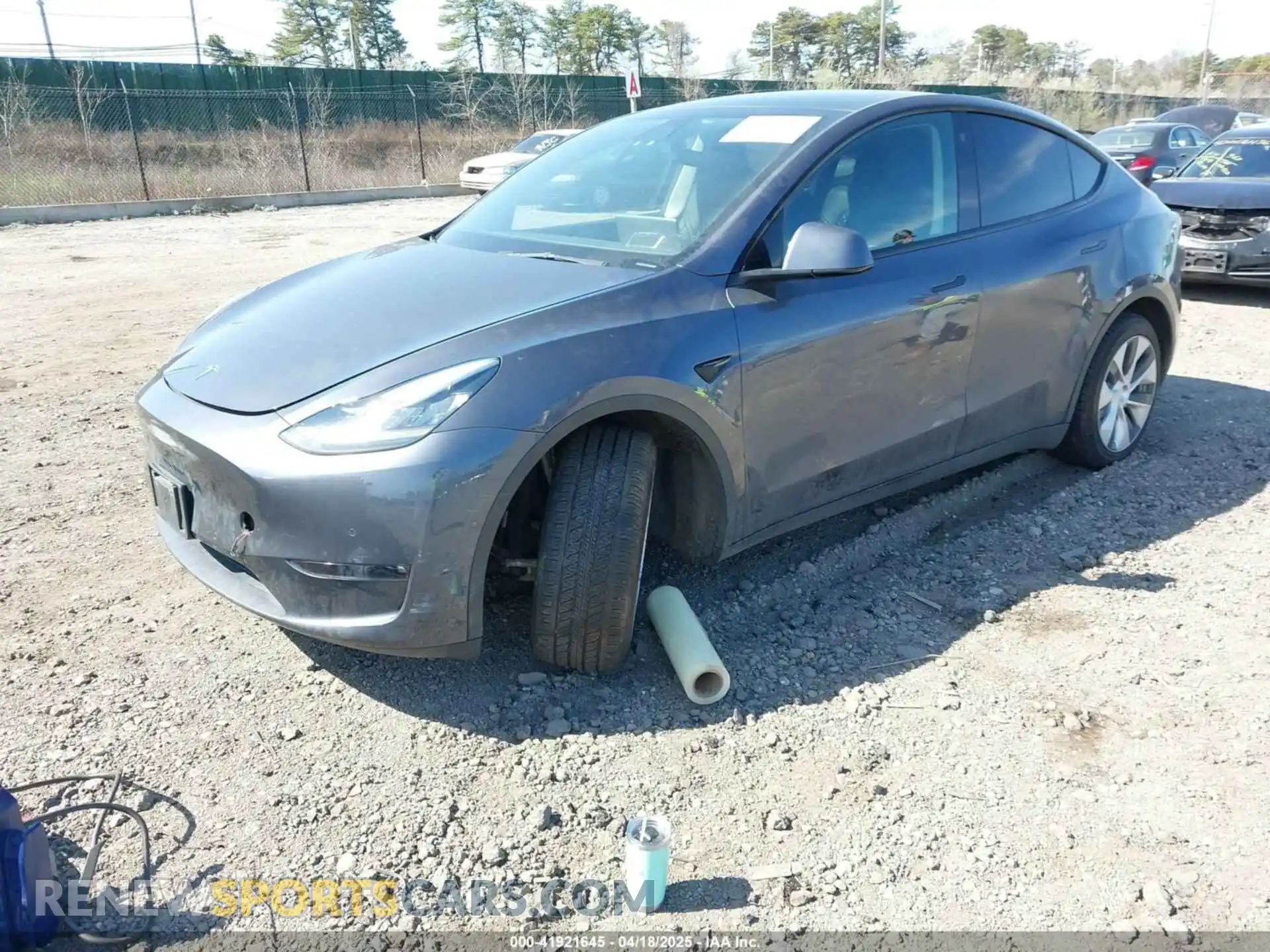 2 Photograph of a damaged car 7SAYGDEE2NF460945 TESLA MODEL Y 2022