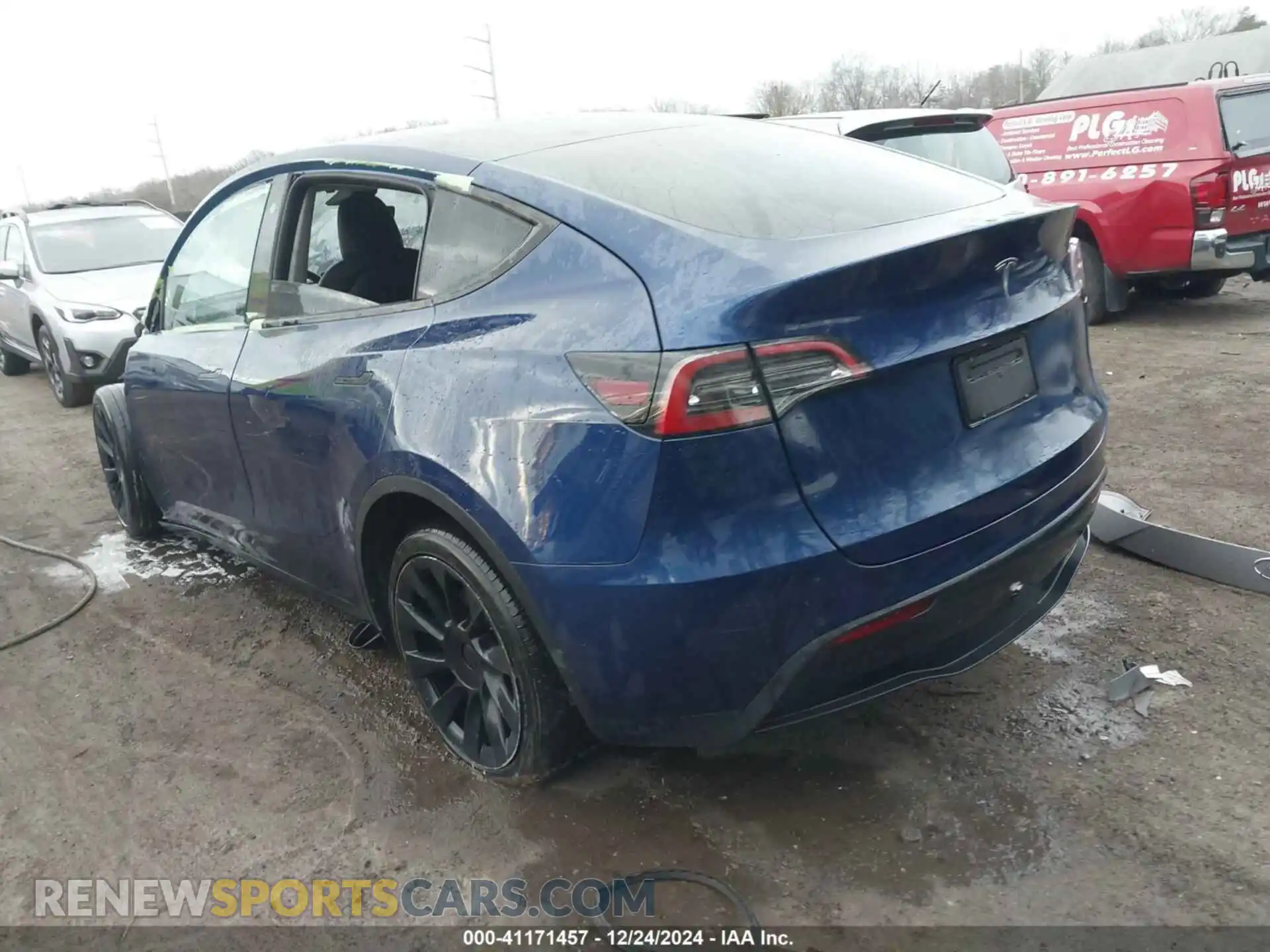 3 Photograph of a damaged car 7SAYGDEE2NF480354 TESLA MODEL Y 2022