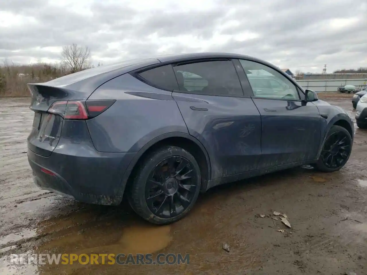 3 Photograph of a damaged car 7SAYGDEE2NF481388 TESLA MODEL Y 2022